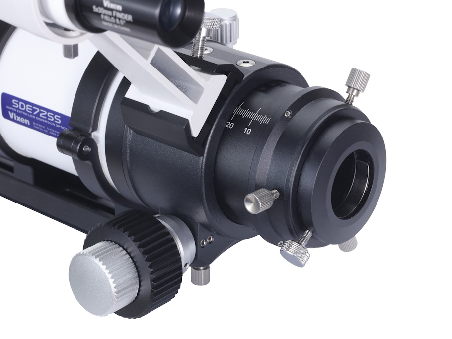 専用のデュアルスピードフォーカサーを搭載