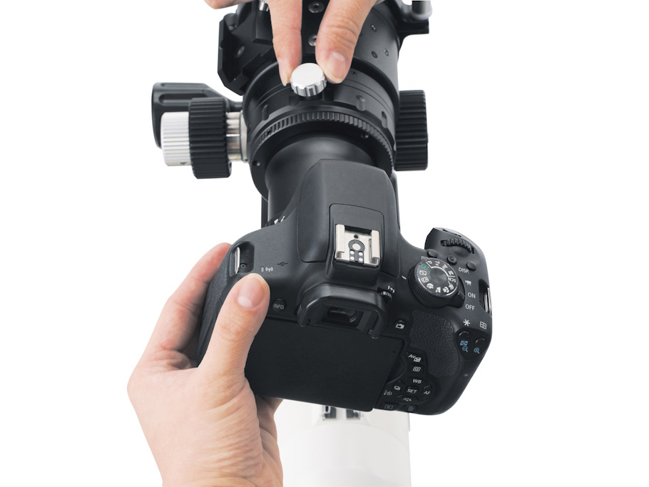 天体写真撮影時の画角調整用となるカメラの回転装置