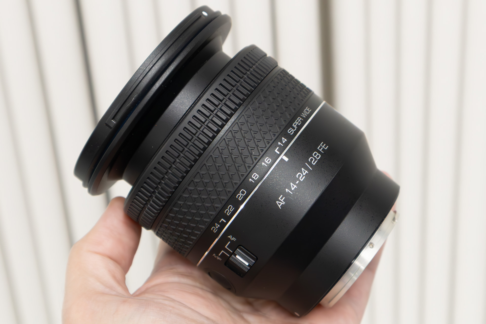 広角端にしたところ