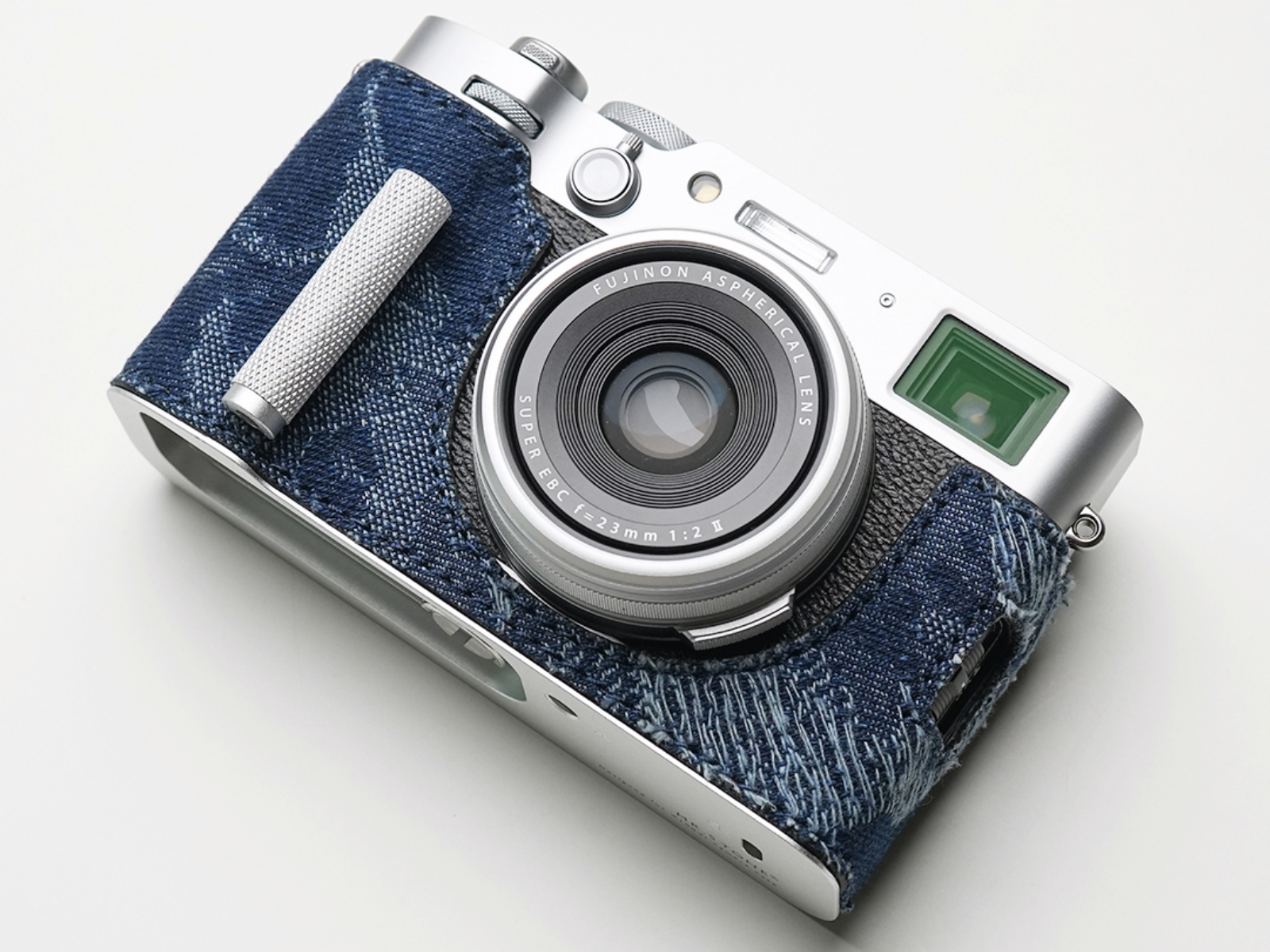 トーテムデニム