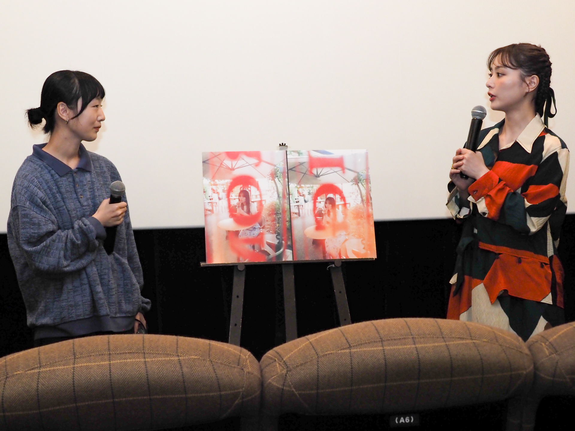 増田彩来さん（左）と内田理央さん（右）