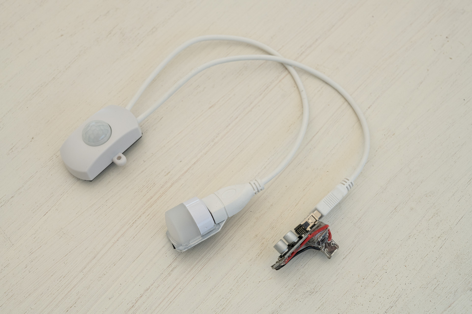 センサーライトの出来上がり！