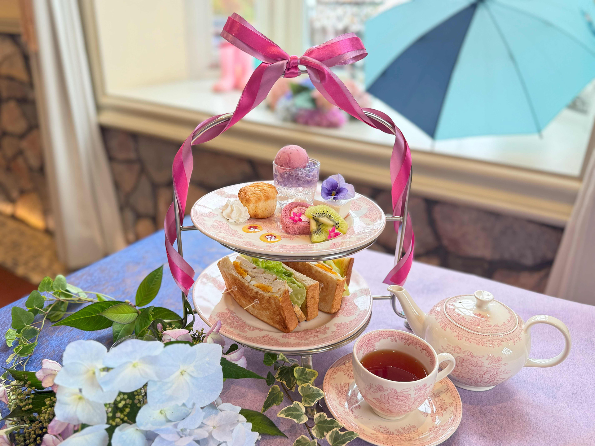 あじさいアフタヌーンティー（2,970円）