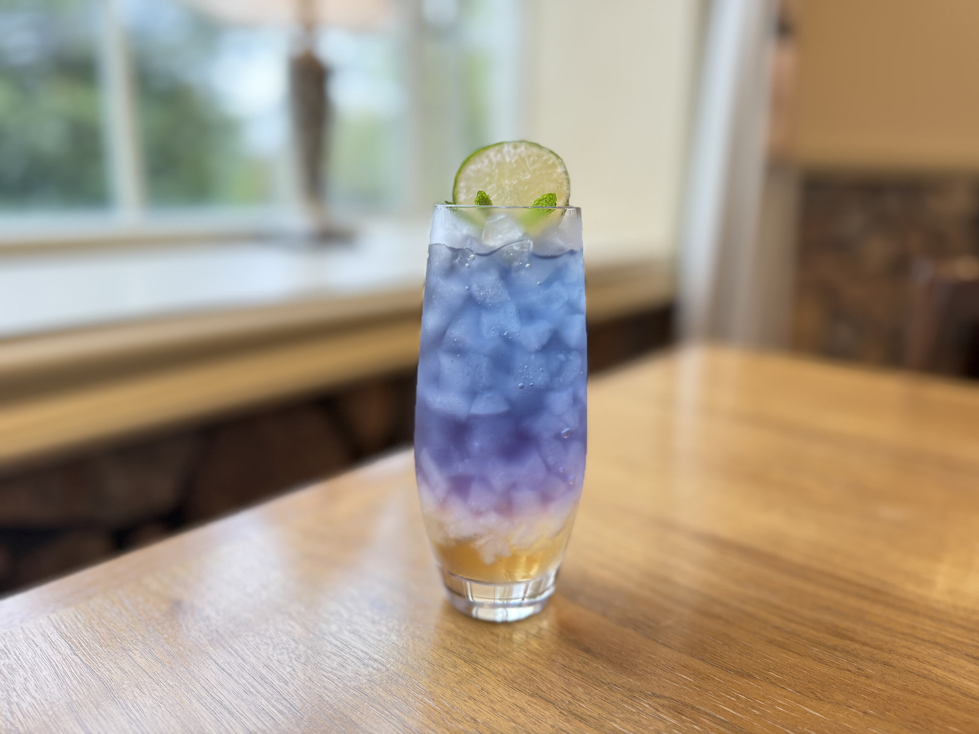 あじさいティー（880円）