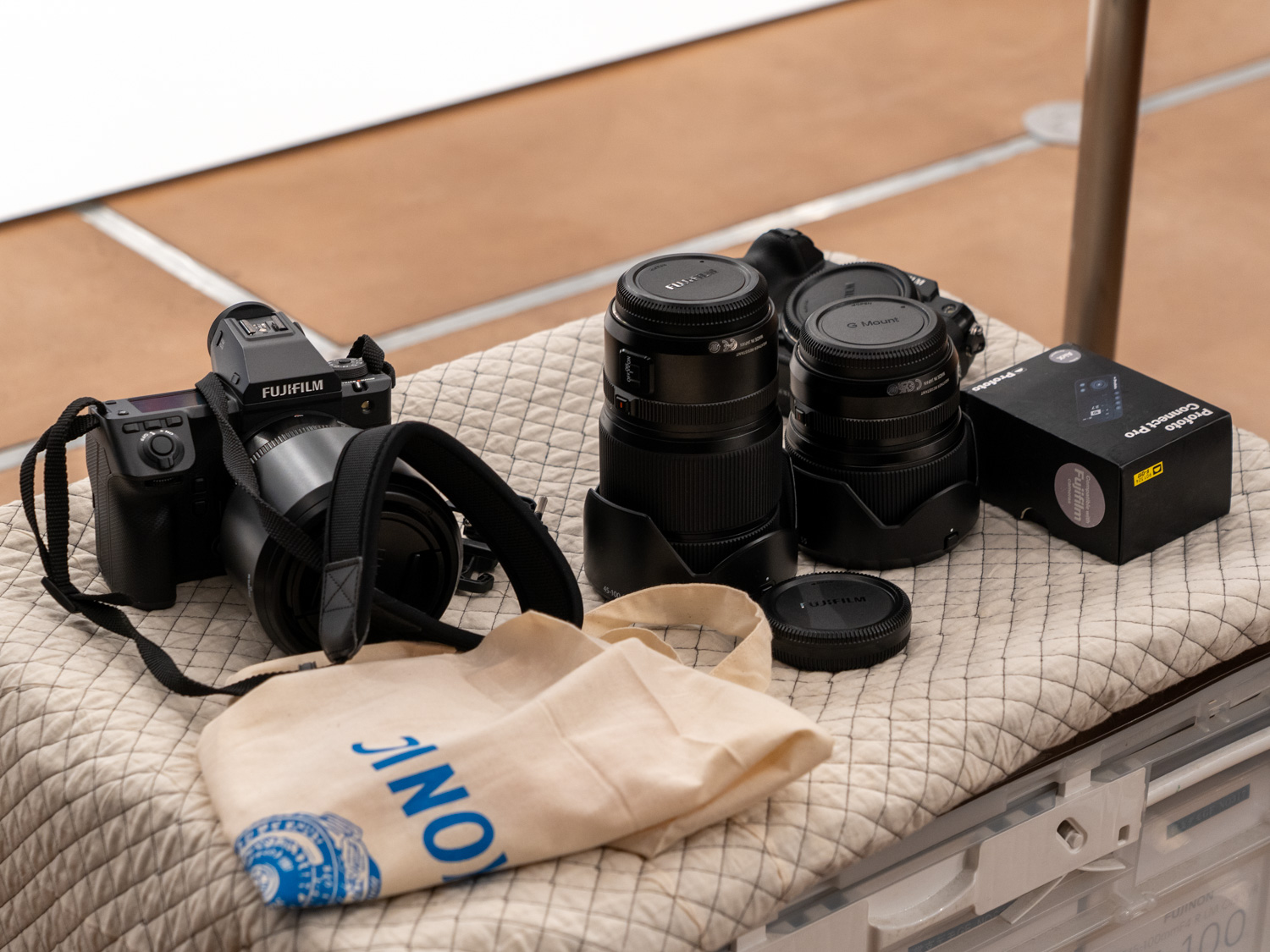 富士フイルムは「GFX 100 II」「GFX 100S II」を機材協力