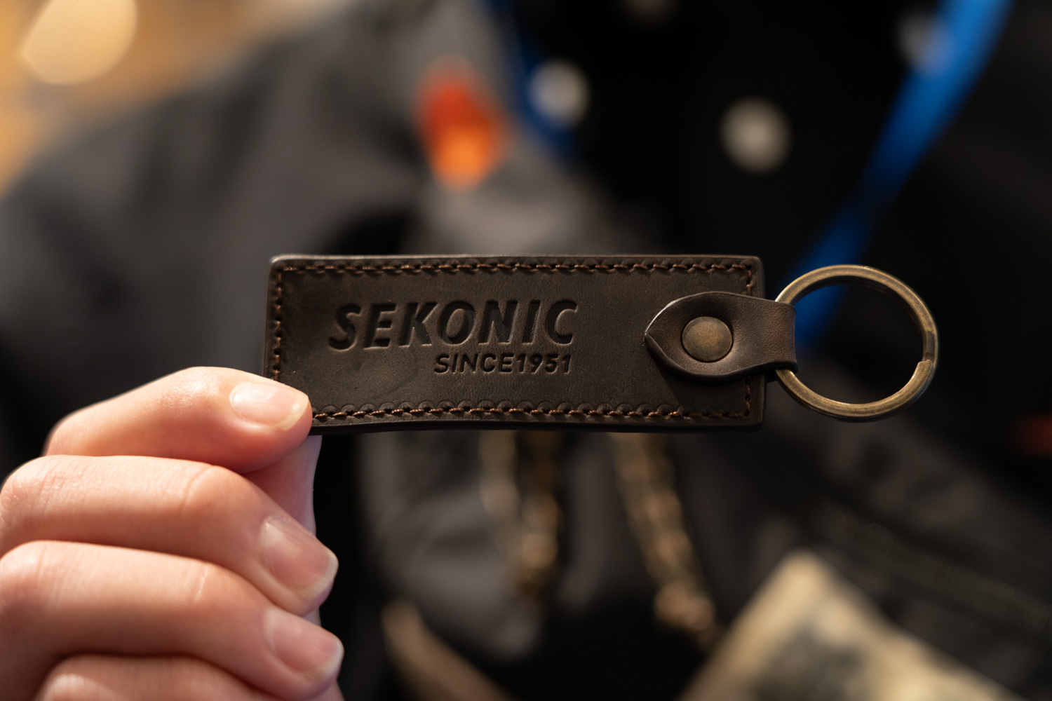 出展記念にノベルティを配布していた