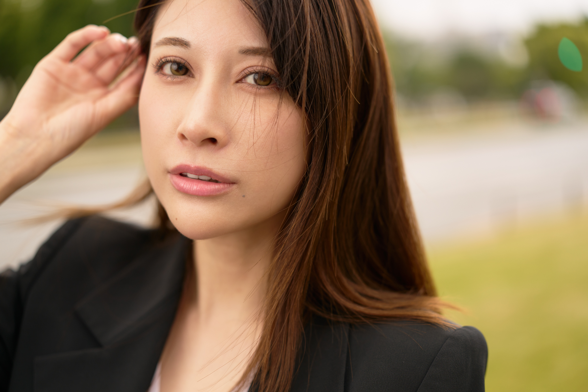 撮影：川辺優紀子／モデル：あゆか<br><span class="fnt-85">ソニー α7R V／FE 50-150mm F2 GM／50mm／マニュアル露出（1/160秒、F2.0）／ISO 200</span>