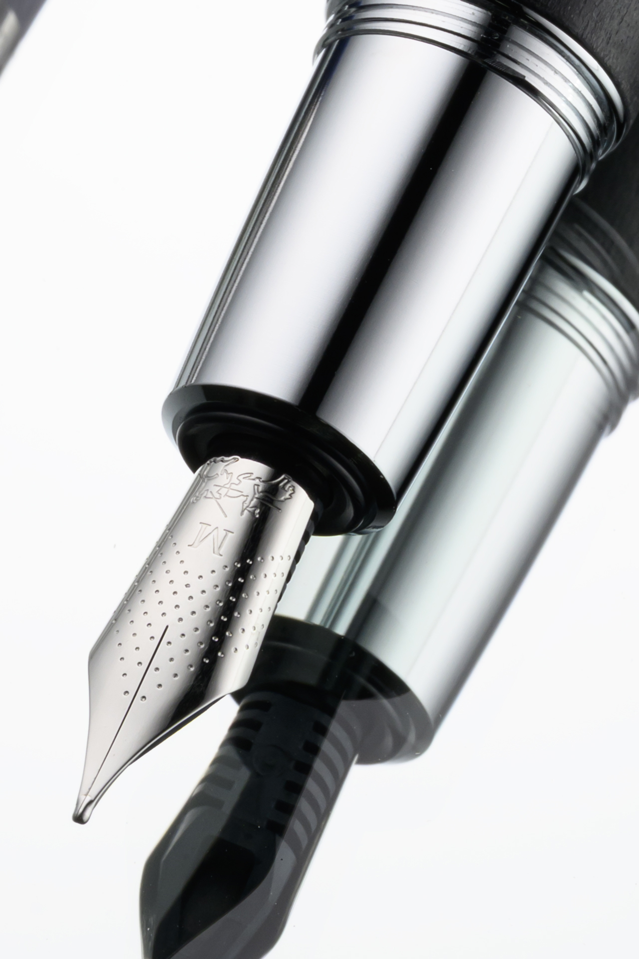 こちらは合成前のカットを等倍で切り出したもの