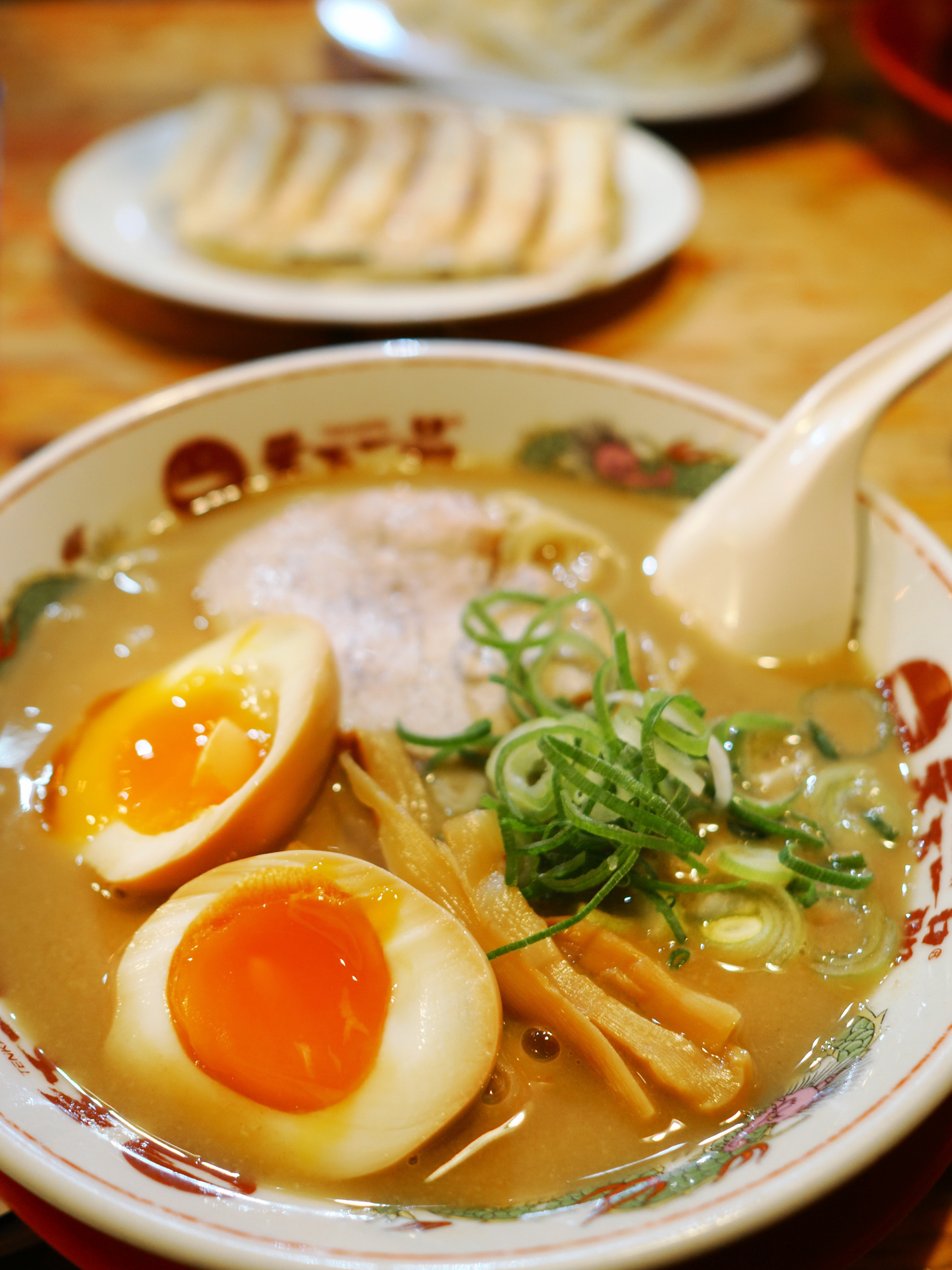 OM SYSTEM OM-3／ M.ZUIKO DIGITAL 17mm F1.8 II／絞り優先AE（1/125秒、F2.2、±0.0EV）／ISO 800