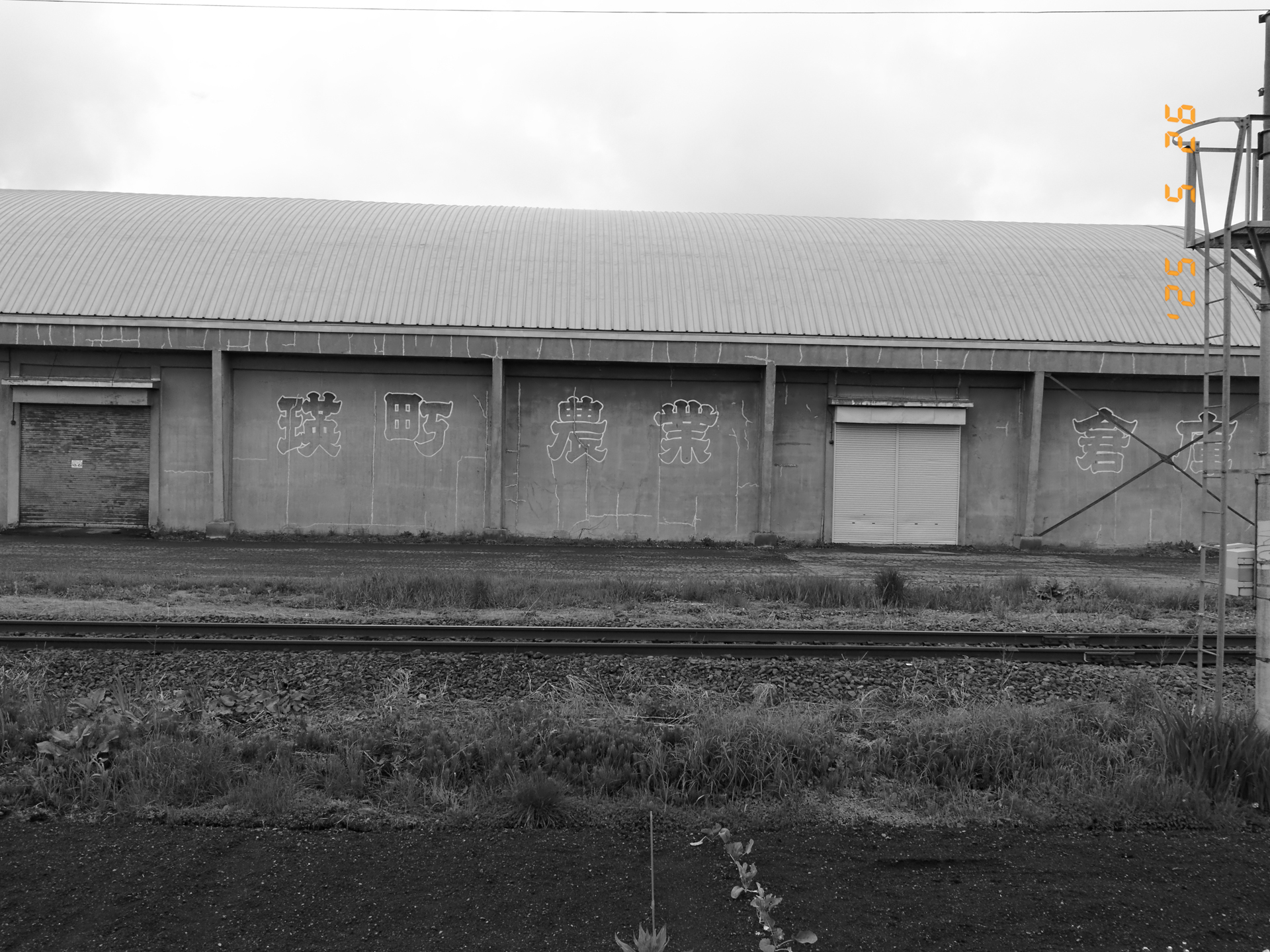 富士フイルム X half（X-HF1）／絞り優先AE（1/750秒、F5.6、±0.0EV）／ISO 200／フィルムシミュレーション: ACROS