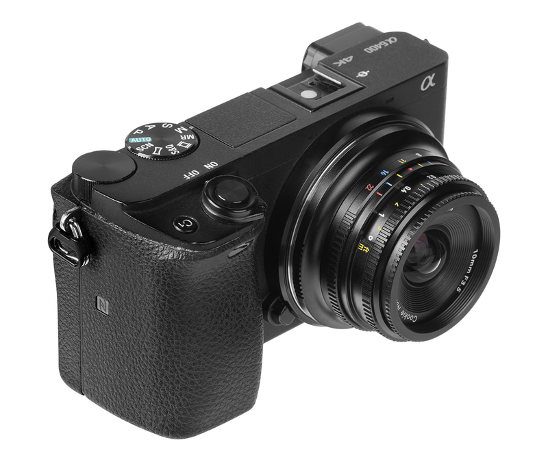 7ArtisansからAPS-C／マイクロフォーサーズ向けの超広角MFレンズ