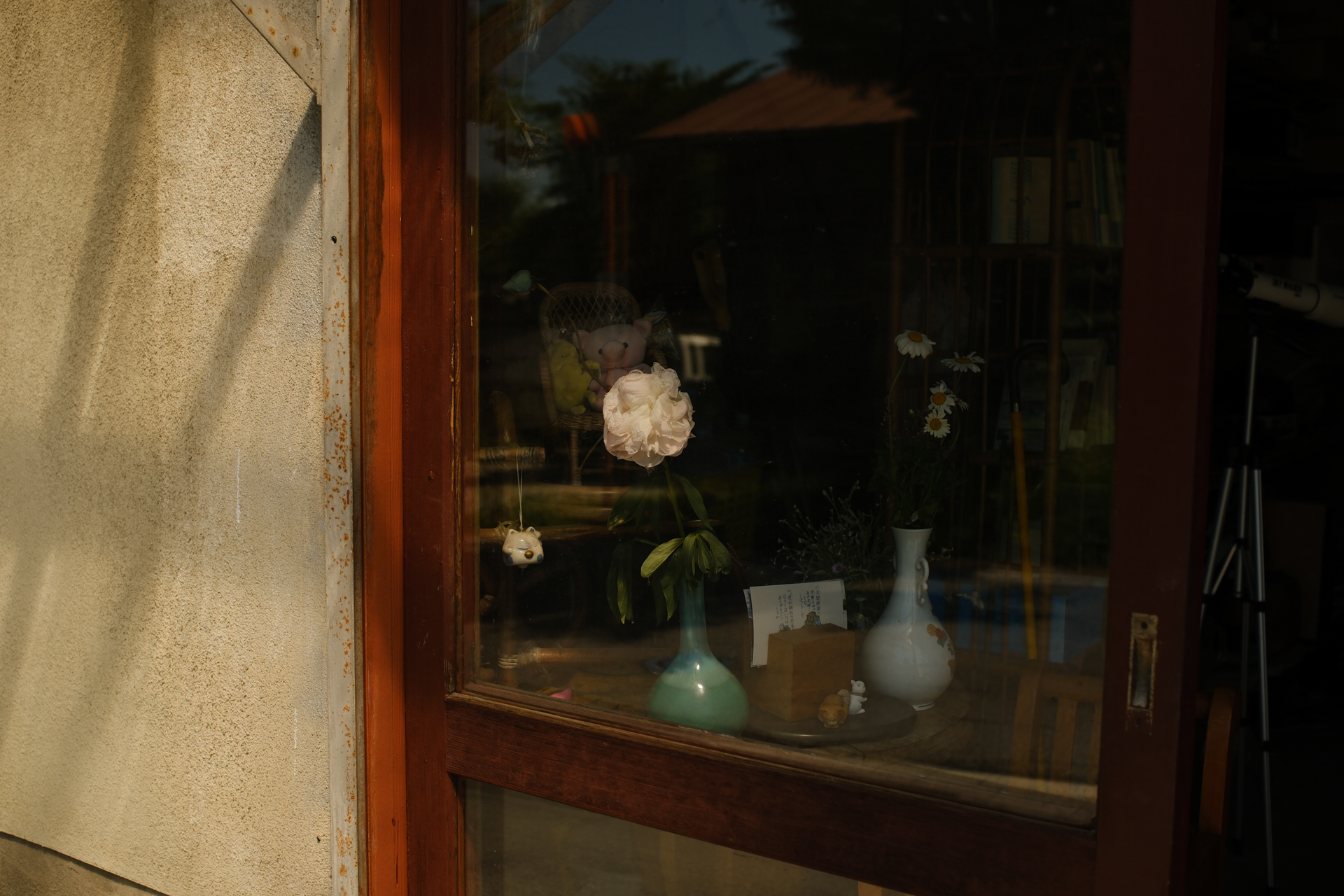 富士フイルム X-H2S／Viltrox AF 25mm F1.7 AIR／25mm（38mm相当）／絞り優先AE（1/2,400秒、F2.8、−2.8EV）／ISO 160