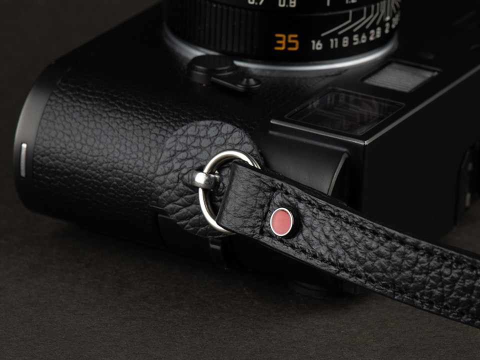 オールブラック