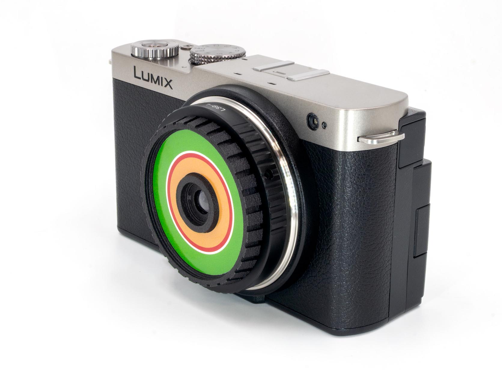 GIZMON Utulens ライカLマウントをLUMIX S9に装着