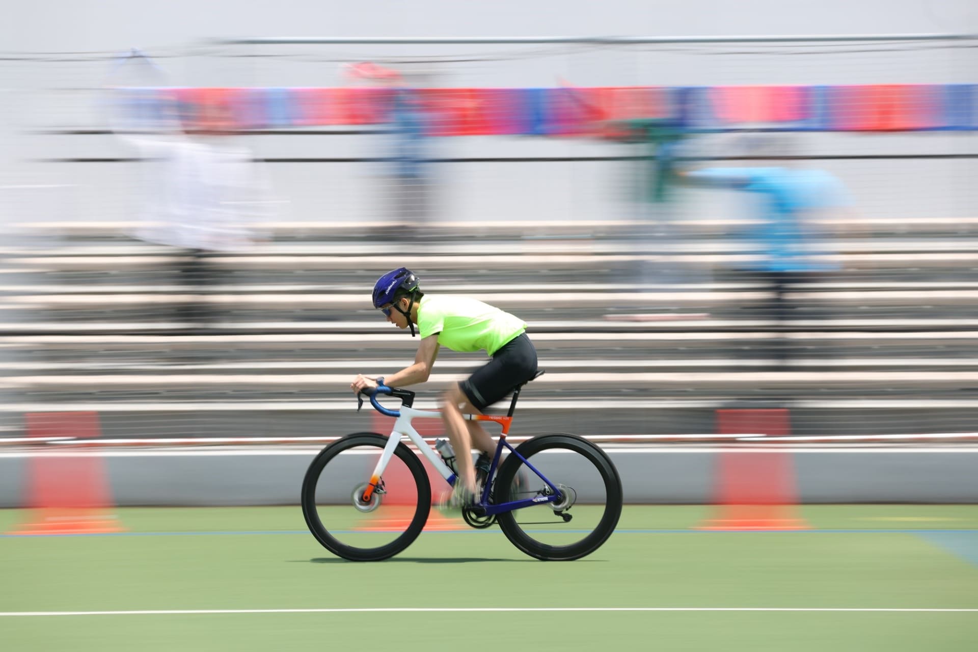 流し撮りアシストON