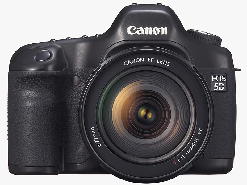 アマチュア向けフルサイズモデルの嚆矢となったEOS 5D