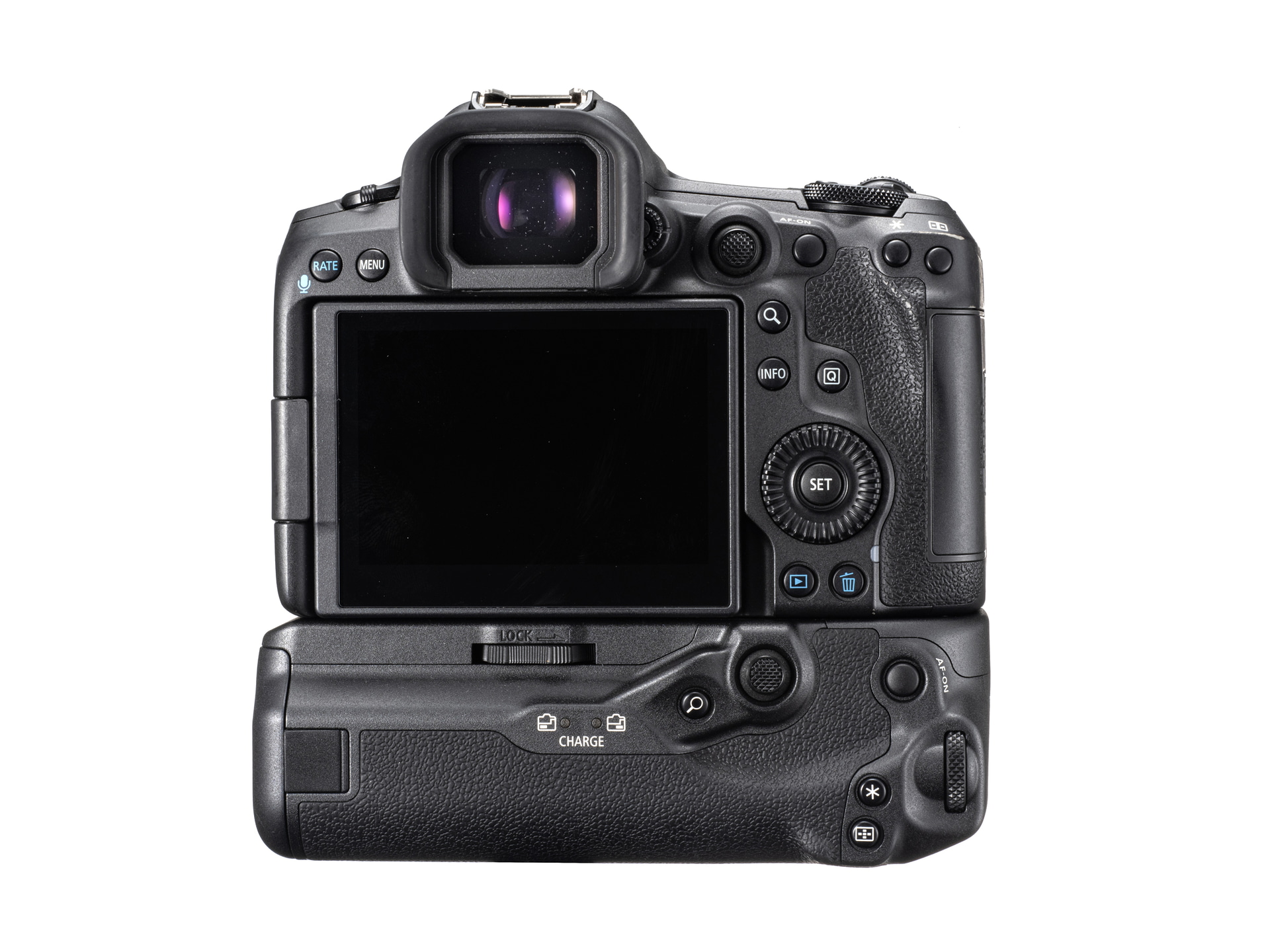 EOS R1と併用する際には、操作を共通化するためにもバッテリーグリップはあった方が望ましい。ボタン配置や操作性に多少の違いはあるが、不器用な僕でも何とか併用できた。メインとサブダイヤルの位置が同じなのはさすがといったところだ