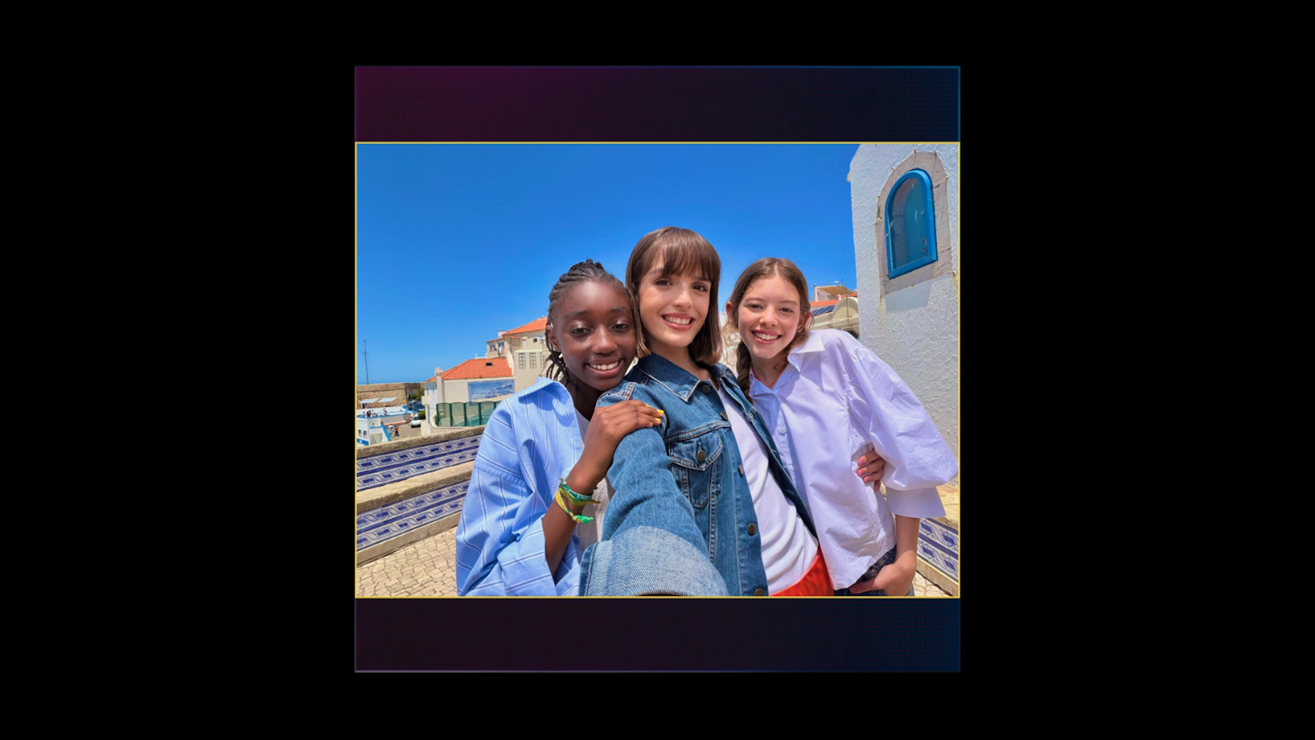 余白を使うことでアスペクト比も変えられるし、画角の調整もできる