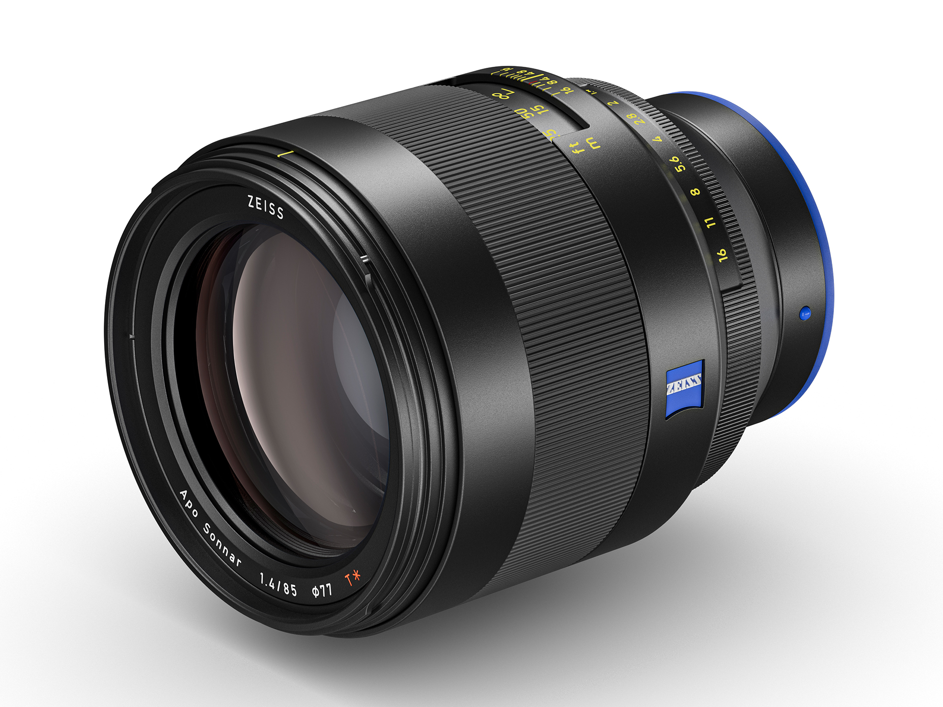 発売日：2025年10月予定<br>マウント：キヤノンRF、ソニーE、ニコンZ<br>希望小売価格：400,400円<br><b><br>●SPECIFICATION</b><br>焦点距離：85mm<br>口径比：1：1.4<br>最小絞り：F16<br>レンズ構成：11群15枚<br>画角：29.68°<br>絞り羽根枚数：10枚<br>最短撮影距離：0.8m<br>最大径×全長：φ87.9×105.7mm<br>質量：約1,060g<br>レンズフード：付属<br>電子接点：対応）<br>※上記仕様はキヤノンRFマウント