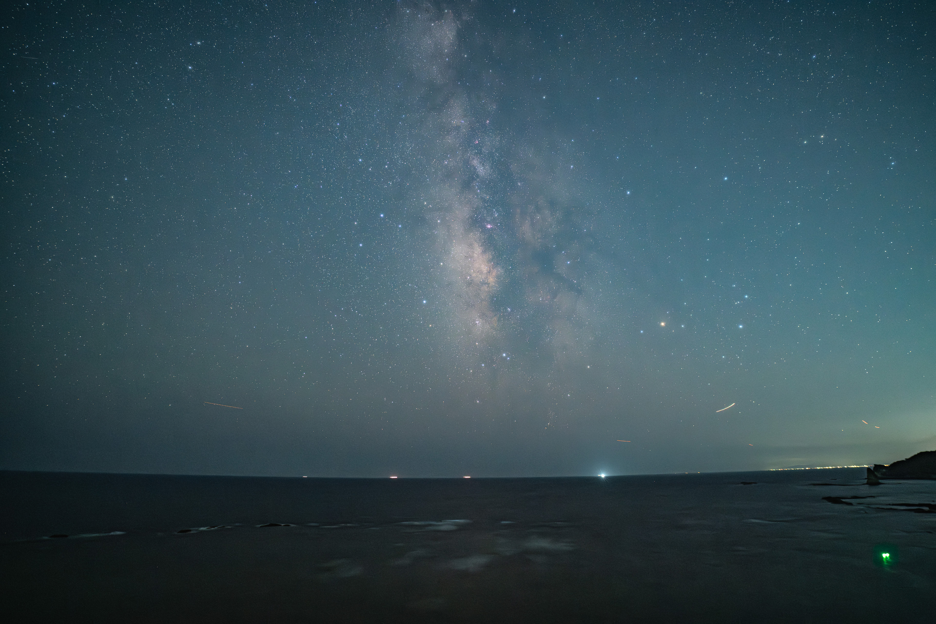 ニコンZ8／SAMYANG VAF 20mm T1.9／20mm／マニュアル（25秒、F2.8）／ISO 2000／ケンコー ハーフプロソフトン、スターリーナイト（フィルター）／赤道儀使用