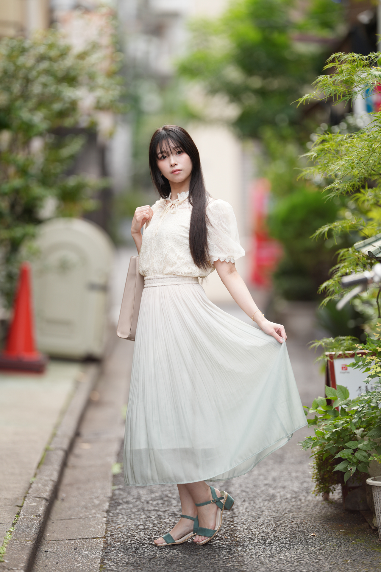 ソニー α7R V／Sigma 135mm F1.4 DG｜Art／135mm／絞り優先AE（1/320秒、F1.4、＋0.3EV）／ISO 100