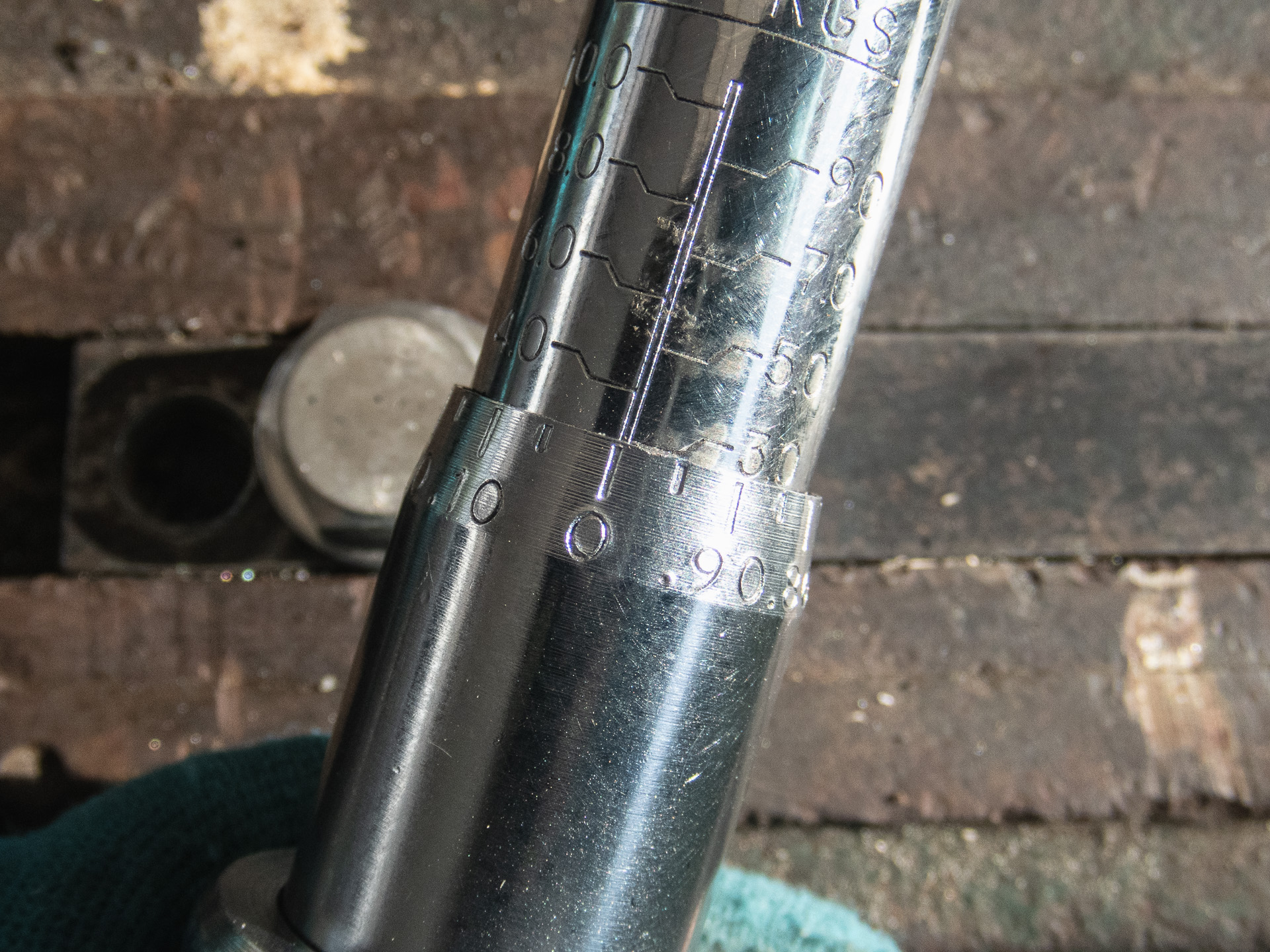 Low Powerで締める→3kgf（約29N・m）で緩められた