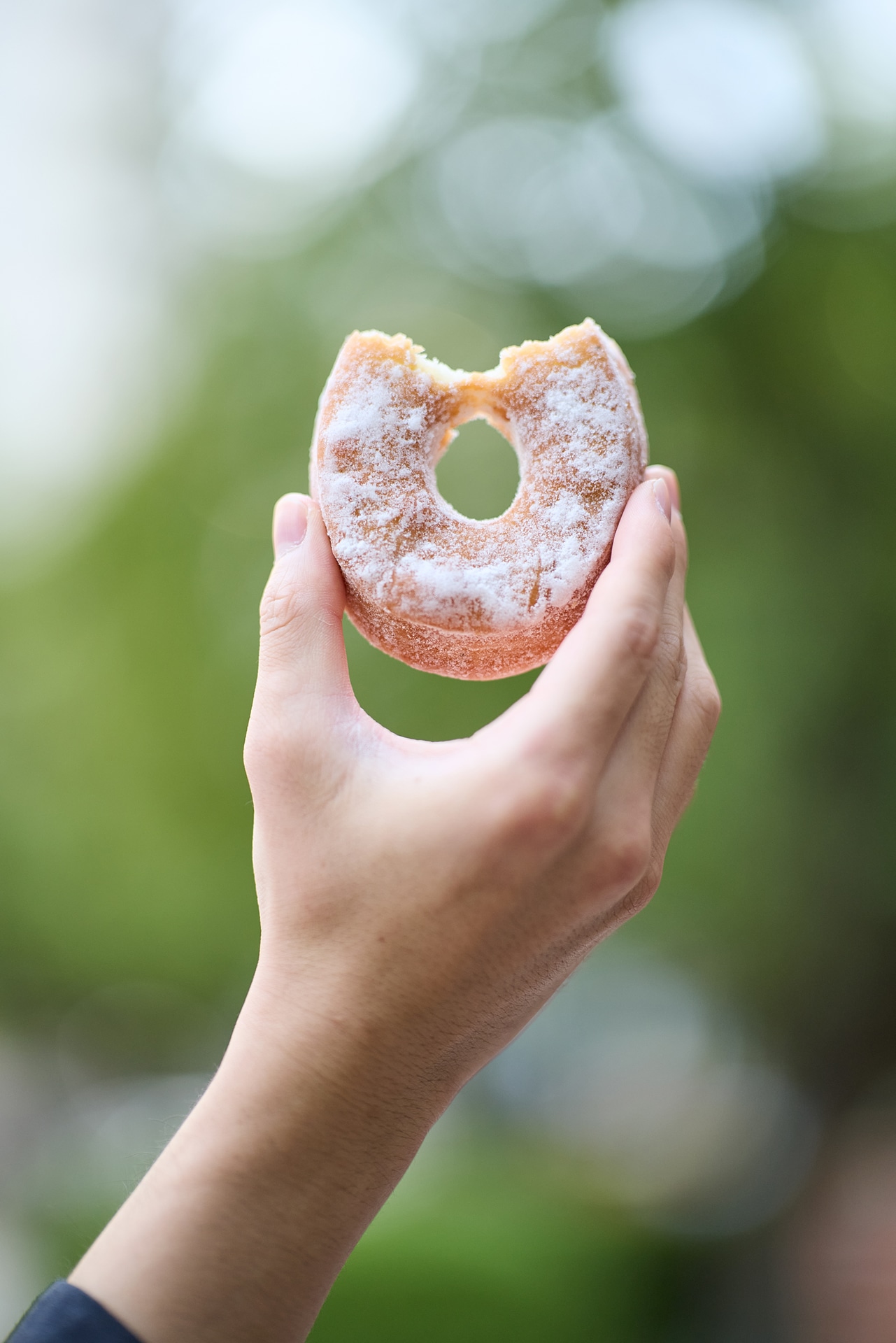 <span class="fnt-85">キヤノン EOS R5 Mark II／85mm／マニュアル露出（F1.4、1/500秒）／ISO 400／WB：5,200K</span>