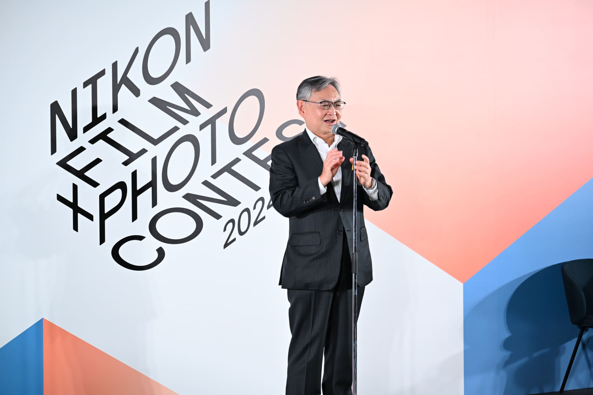 ニコン代表取締役兼社長執行役員COOの徳成旨亮