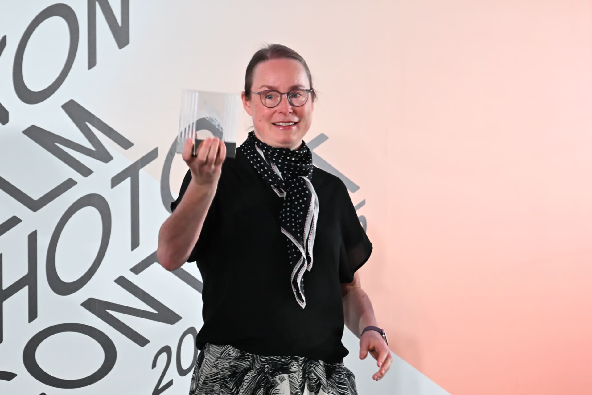 単写真カテゴリーのグランプリを授賞したTiina Itkonen氏