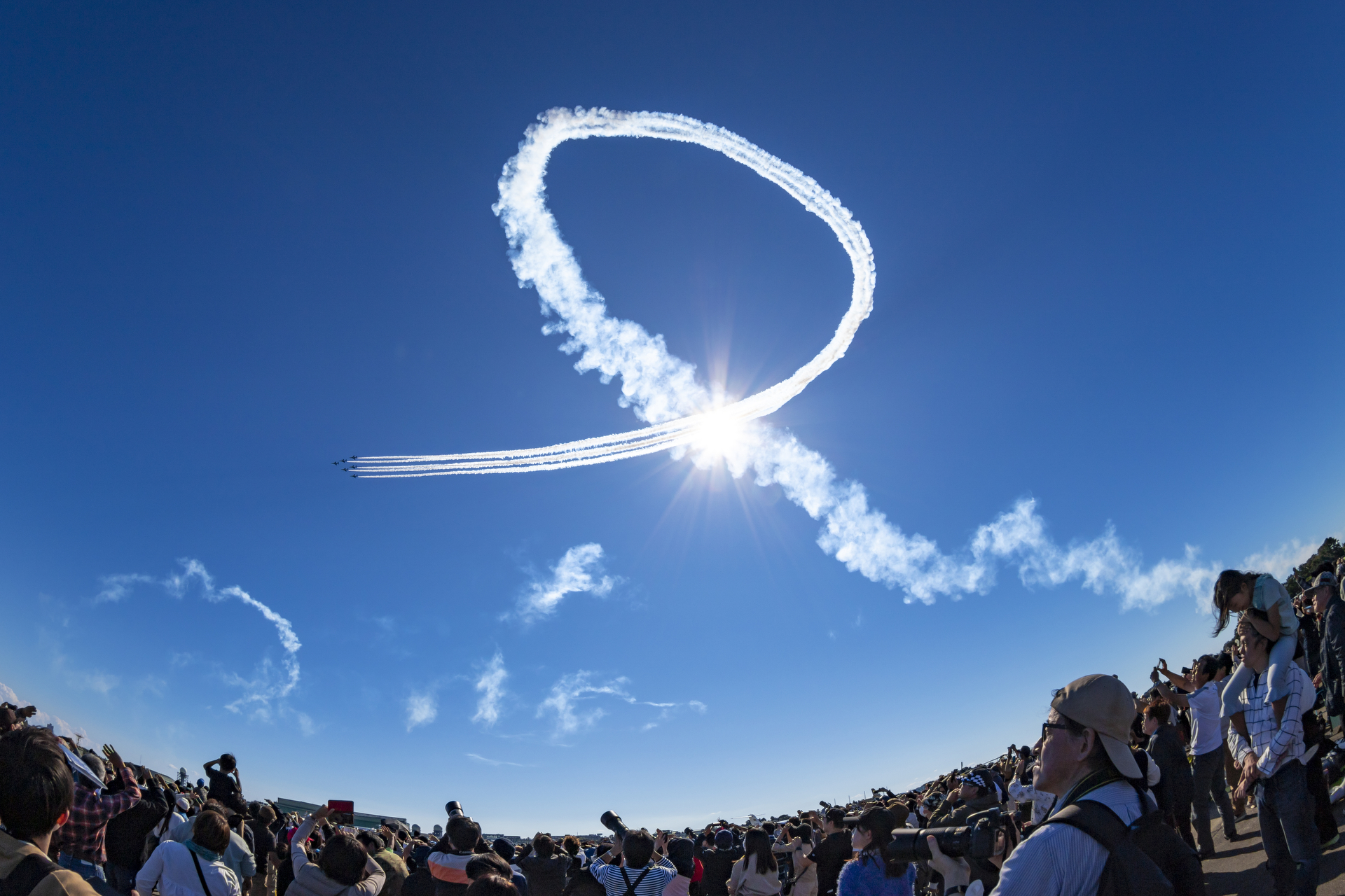 （撮影：2023年-エアフェスタ浜松）<br>EOS 6D Mark II／EF8-15mm f/4L FISHEYE USM／15mm／絞り優先AE（1/640秒、F16）／ISO 200