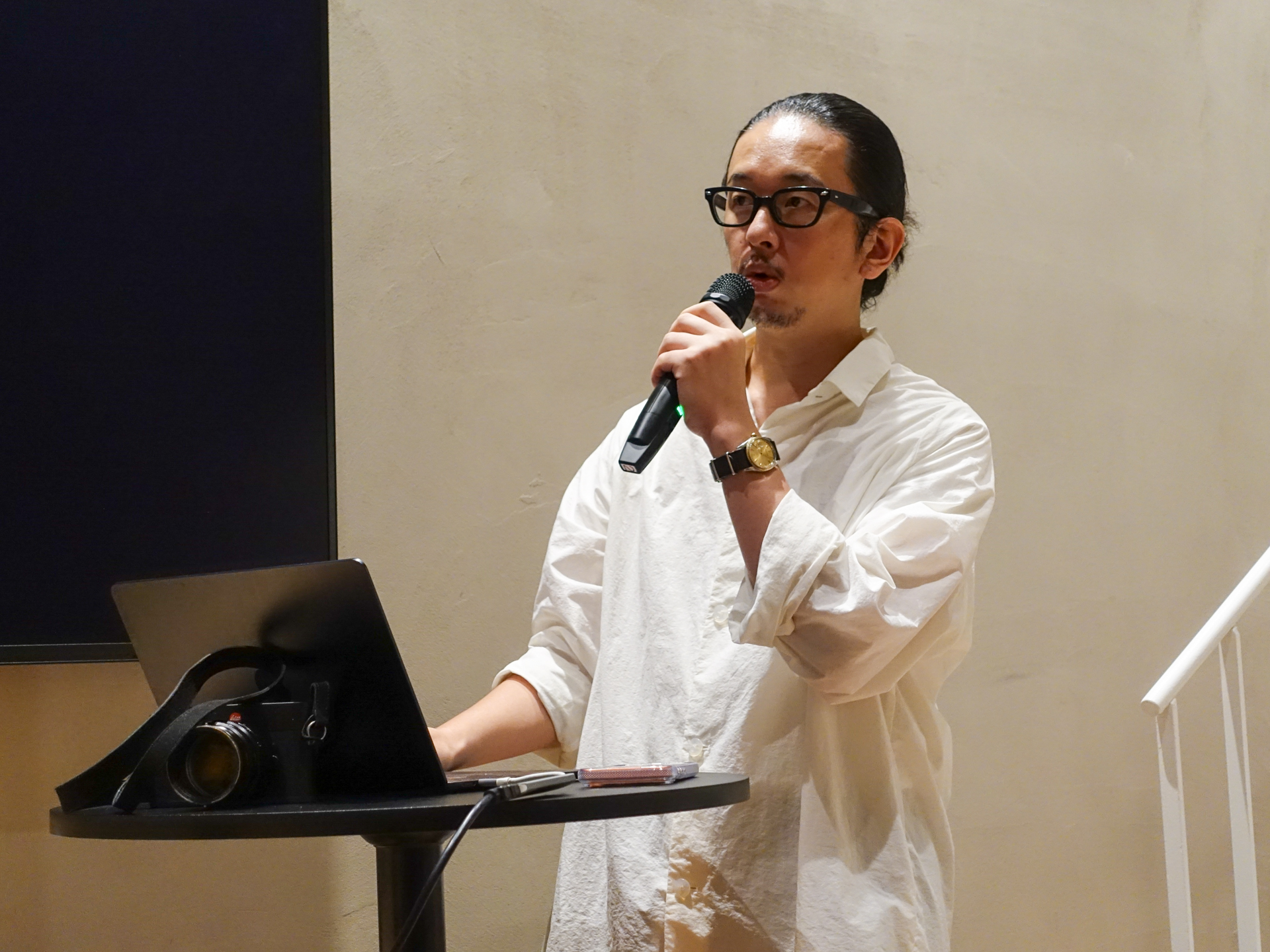 写真家・佐藤健寿氏