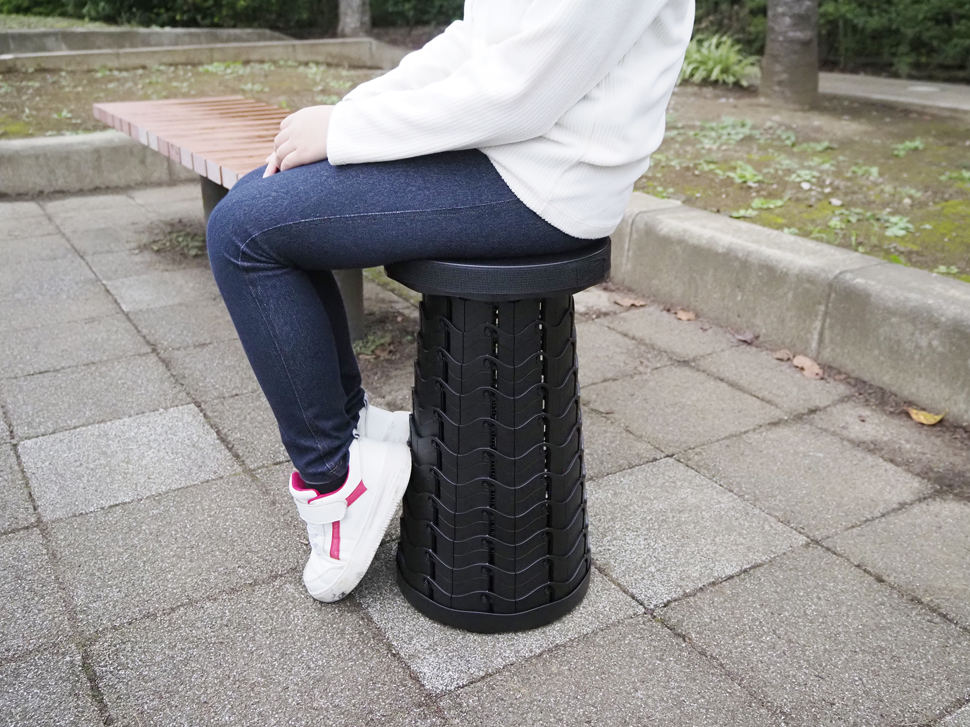 最大座面高は45cmなので、大人が楽に座れる。人気が出た理由だろう