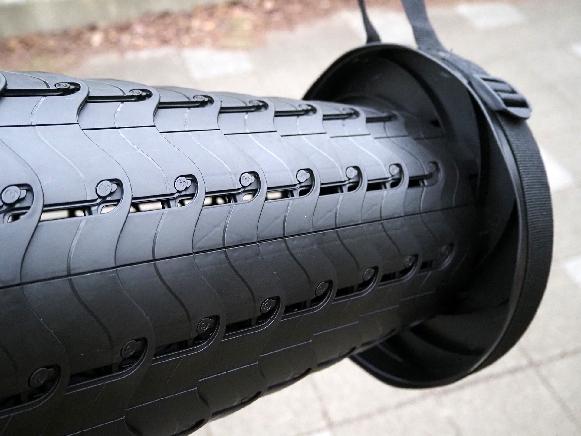 細かな留め具部分。破損を見つけたら使用は中止したい