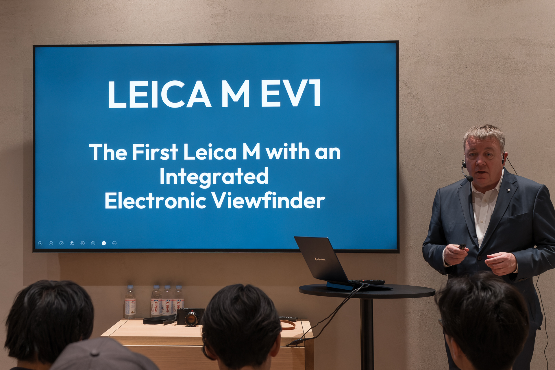 ライカM EV1は、ライカMシステムのカメラとして初めて内蔵EVFを搭載