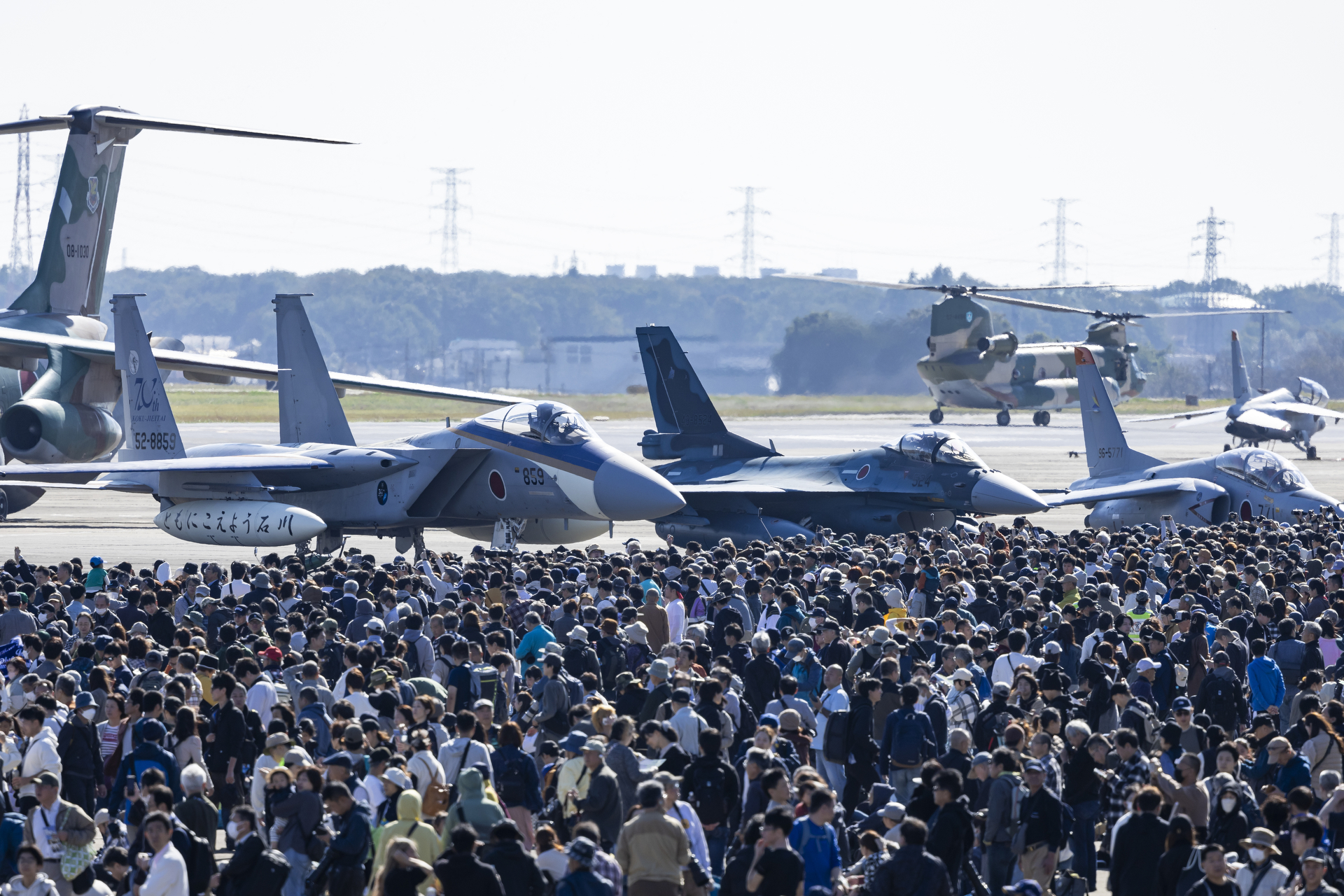 （撮影：令和6年度 入間航空祭）<br>キヤノン EOS R6 Mark II／RF100-500mm F4.5-7.1 L IS USM／500mm／（1/1,000秒、F8）／ISO 250