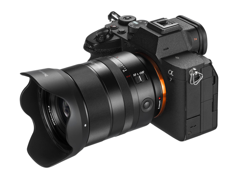 6万円台のAF・フルサイズ対応35mm F1.8レンズ - デジカメ Watch