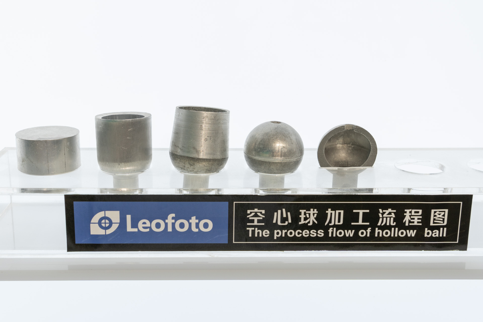 自由雲台のボールの加工工程