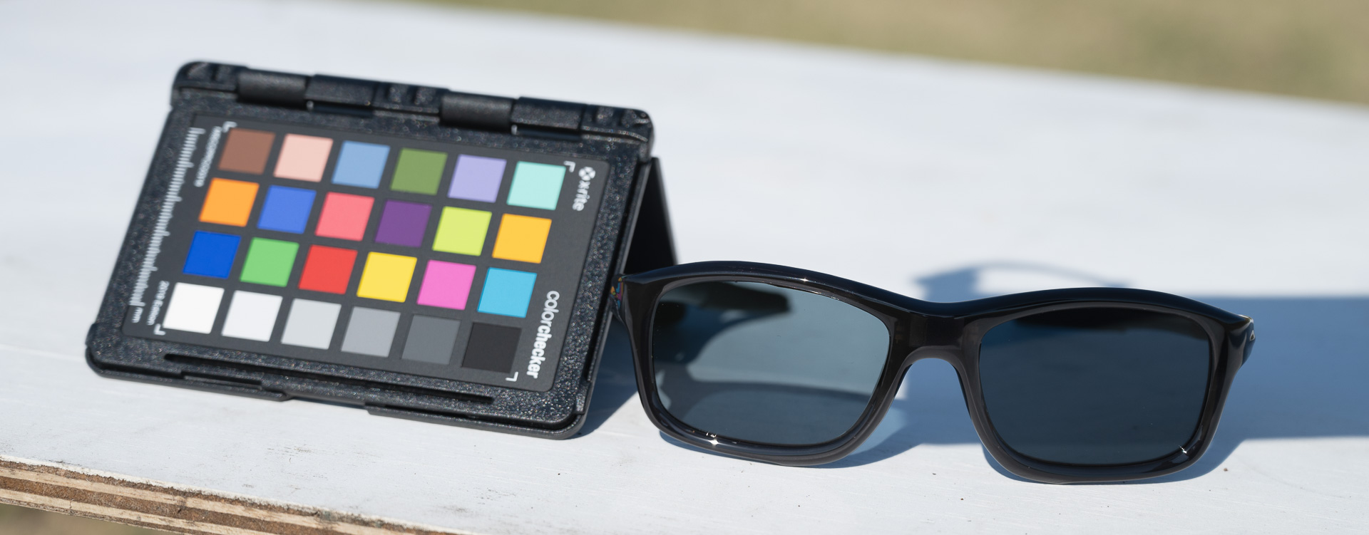 34%の透過率。ソーラーパネルに濃い影が落ちるようにした。もっとも濃度が薄い状態