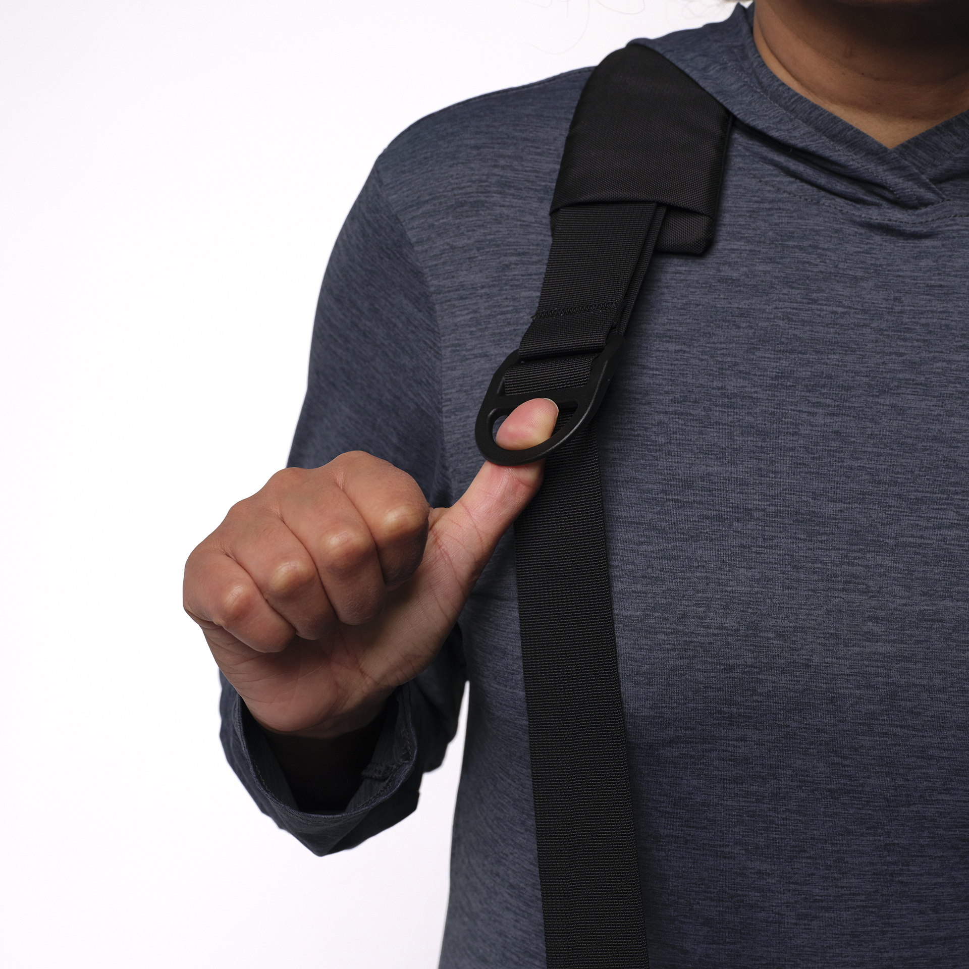 ストラップアジャスター