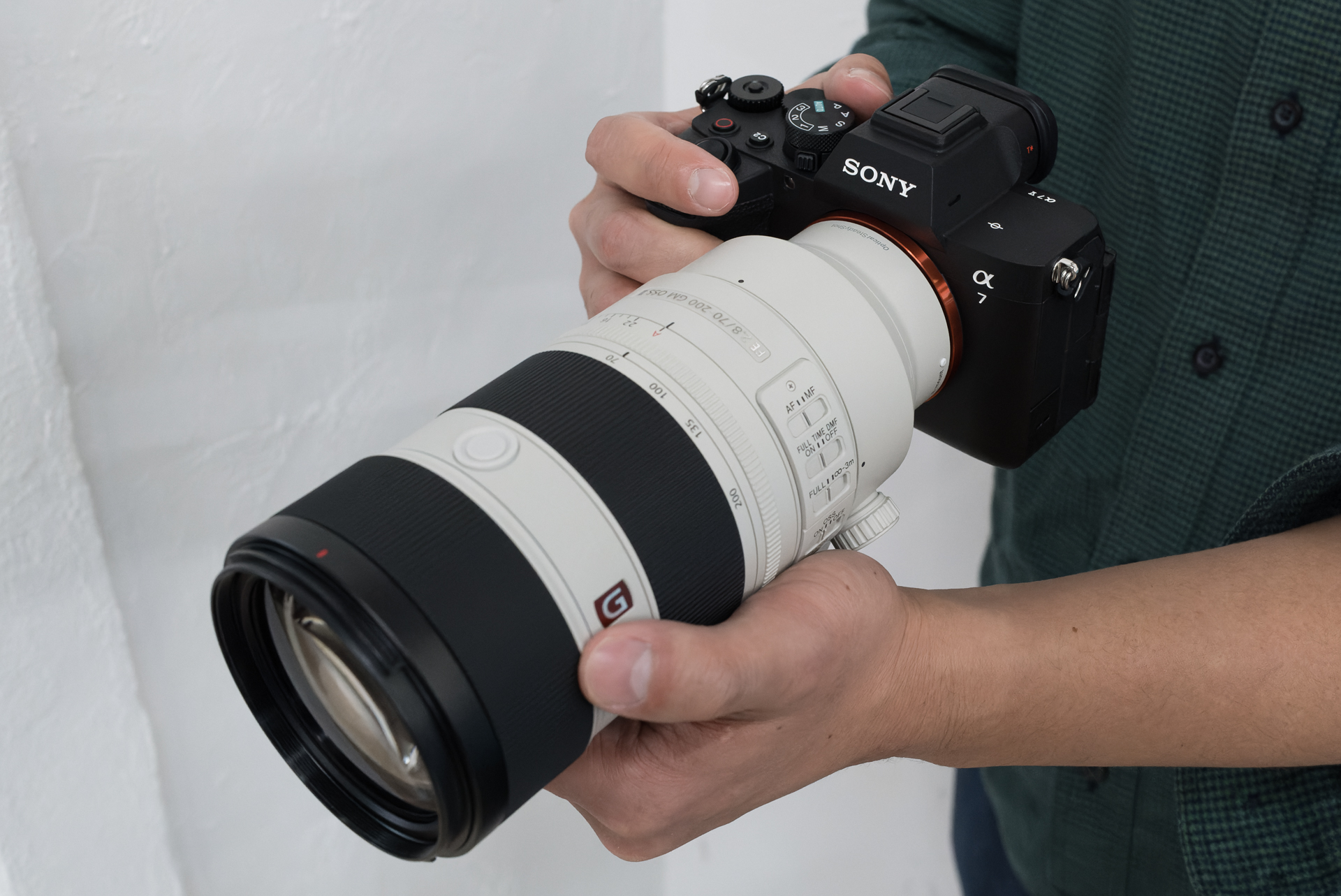 FE 70-200mm F2.8 GM OSS IIを装着