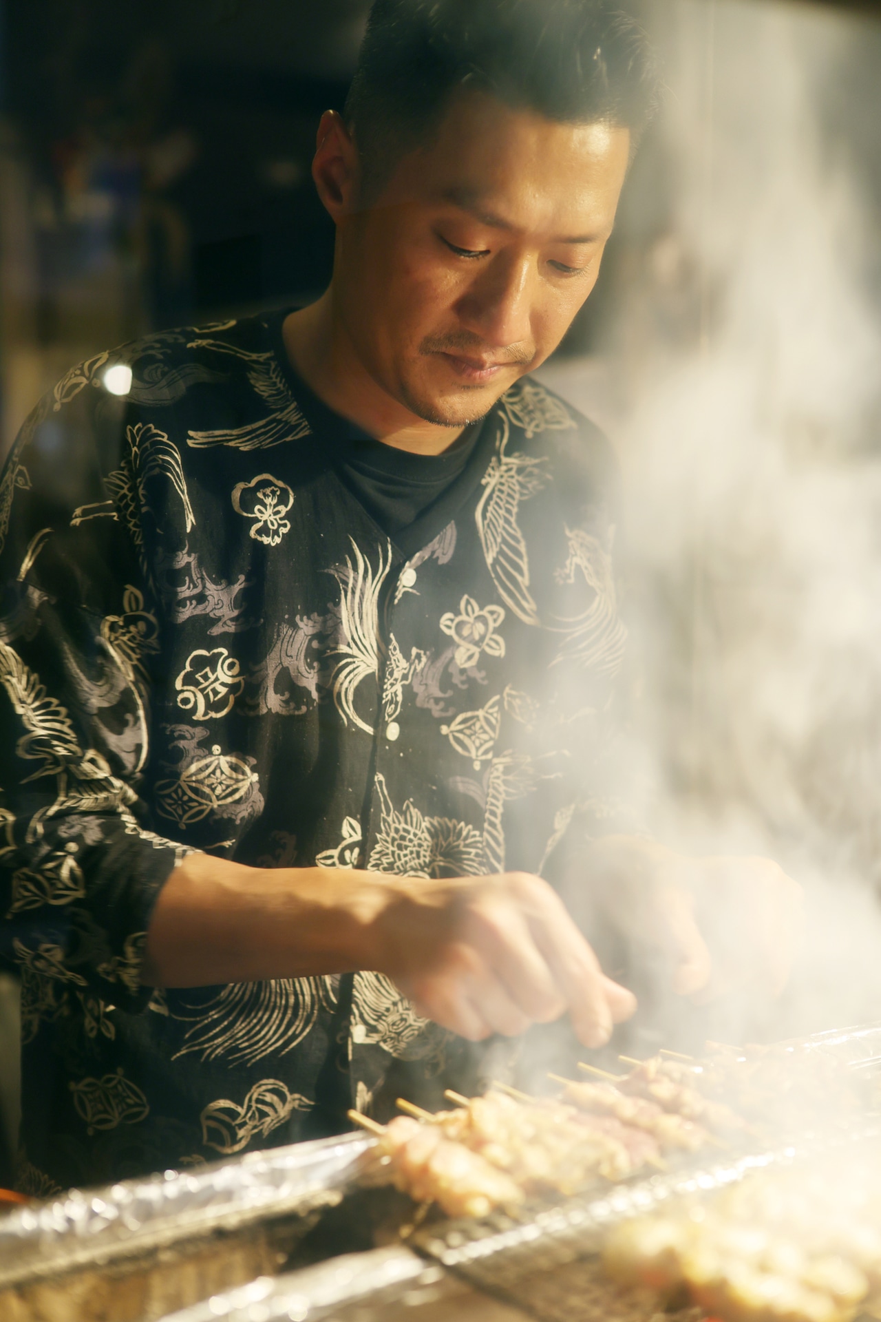 撮影：水島貴大<br><span class="fnt-85">キヤノン EOS R6 Mark III／RF45mm F1.2 STM／シャッター速度優先AE（1/50秒、F2.2）／ISO 400</span>