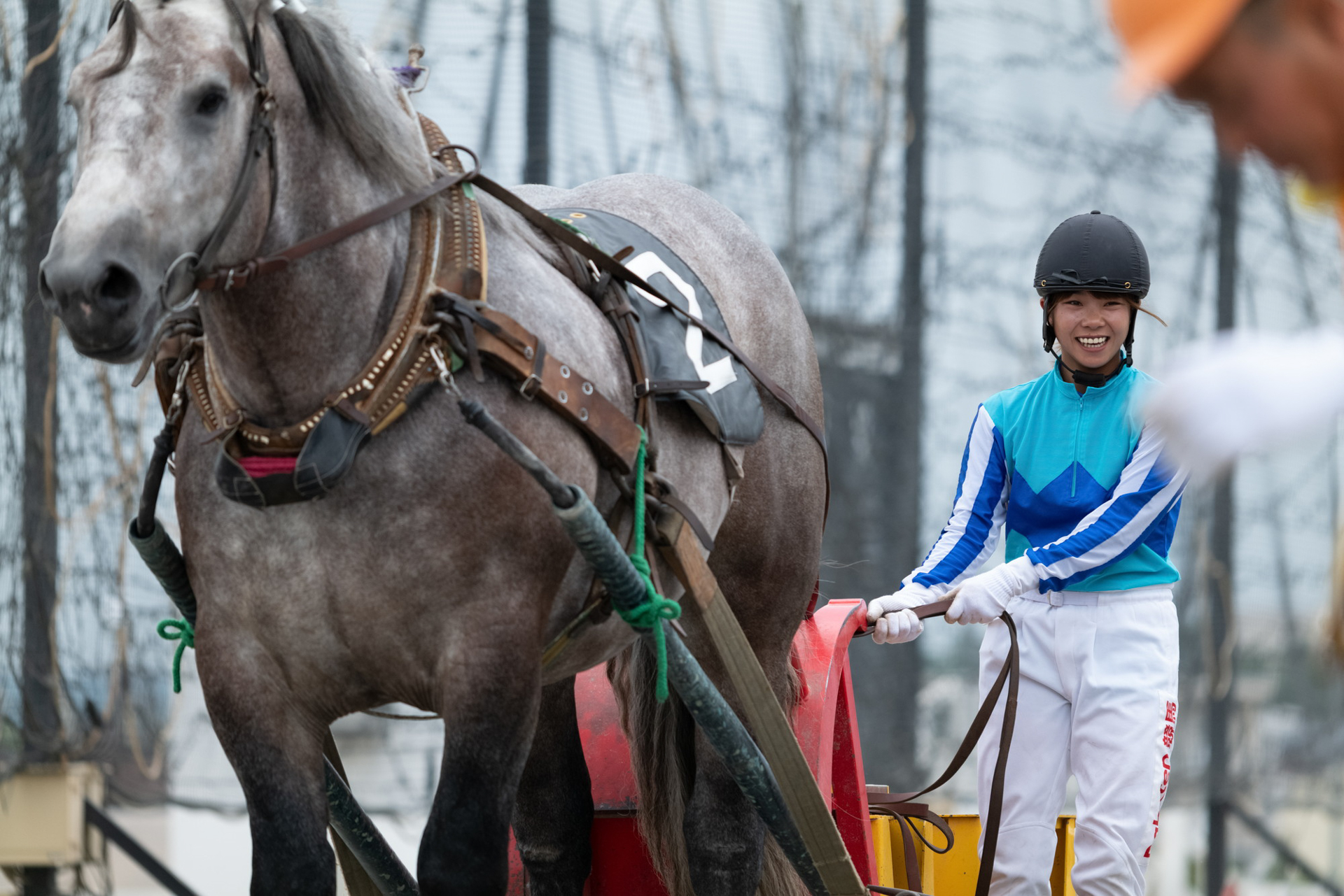 ゴール後の今井千尋騎手