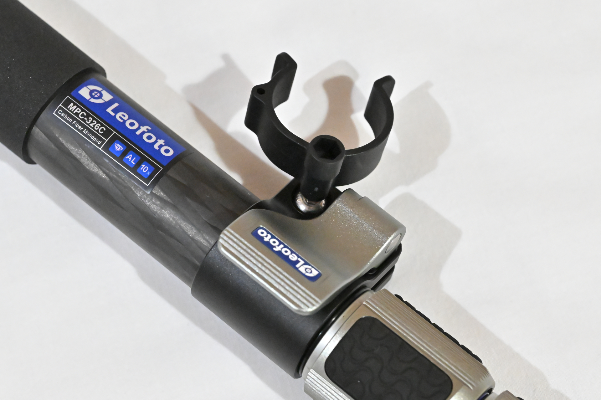 レバーの硬さも付属の治具で調整する