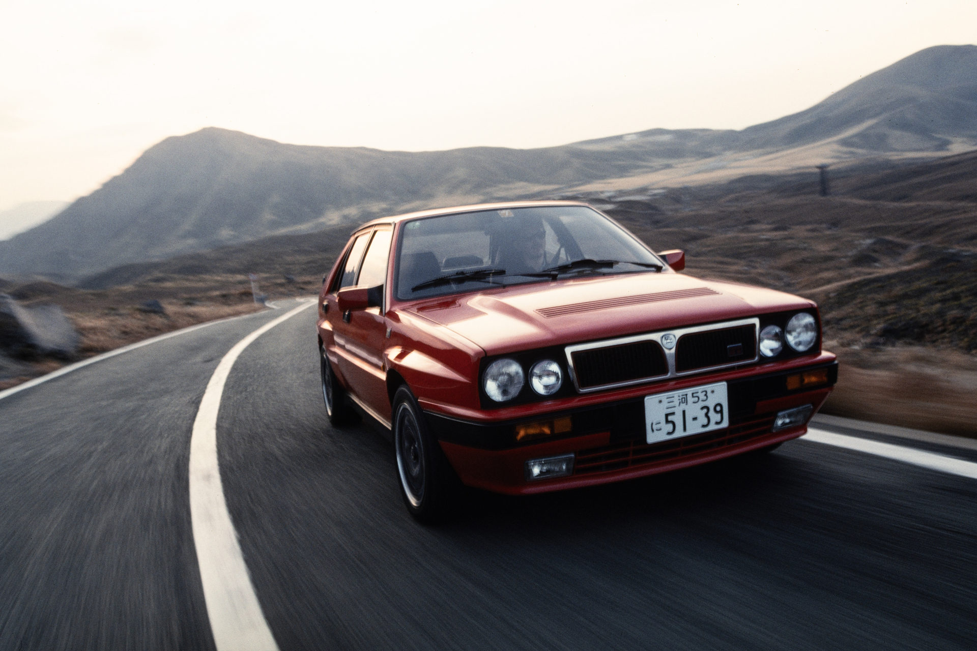 ランチア・デルタHFインテグラーレ（提供：小林稔氏）