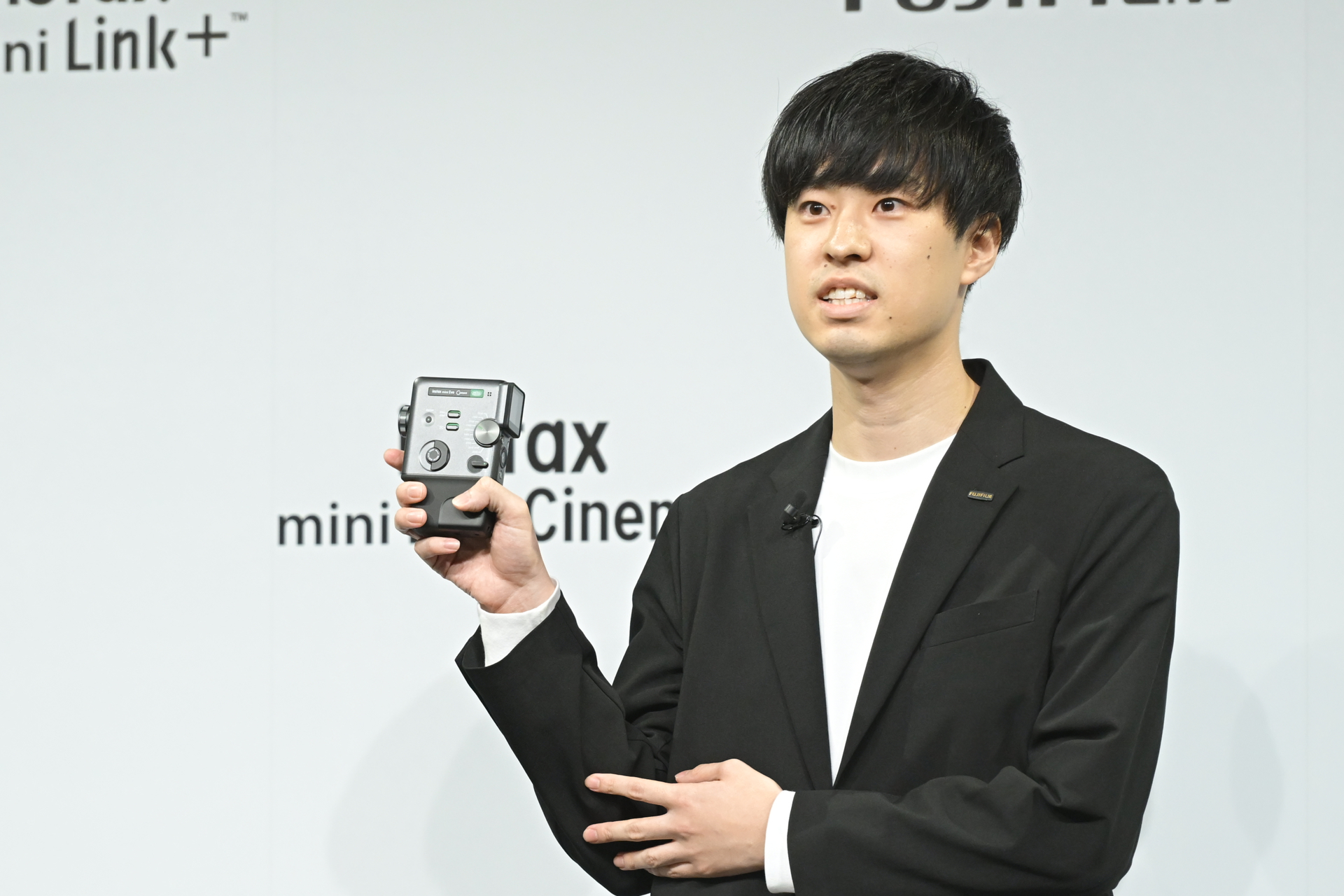 富士フイルム株式会社　イメージングソリューション事業部 商品企画担当 嶋泰寿氏