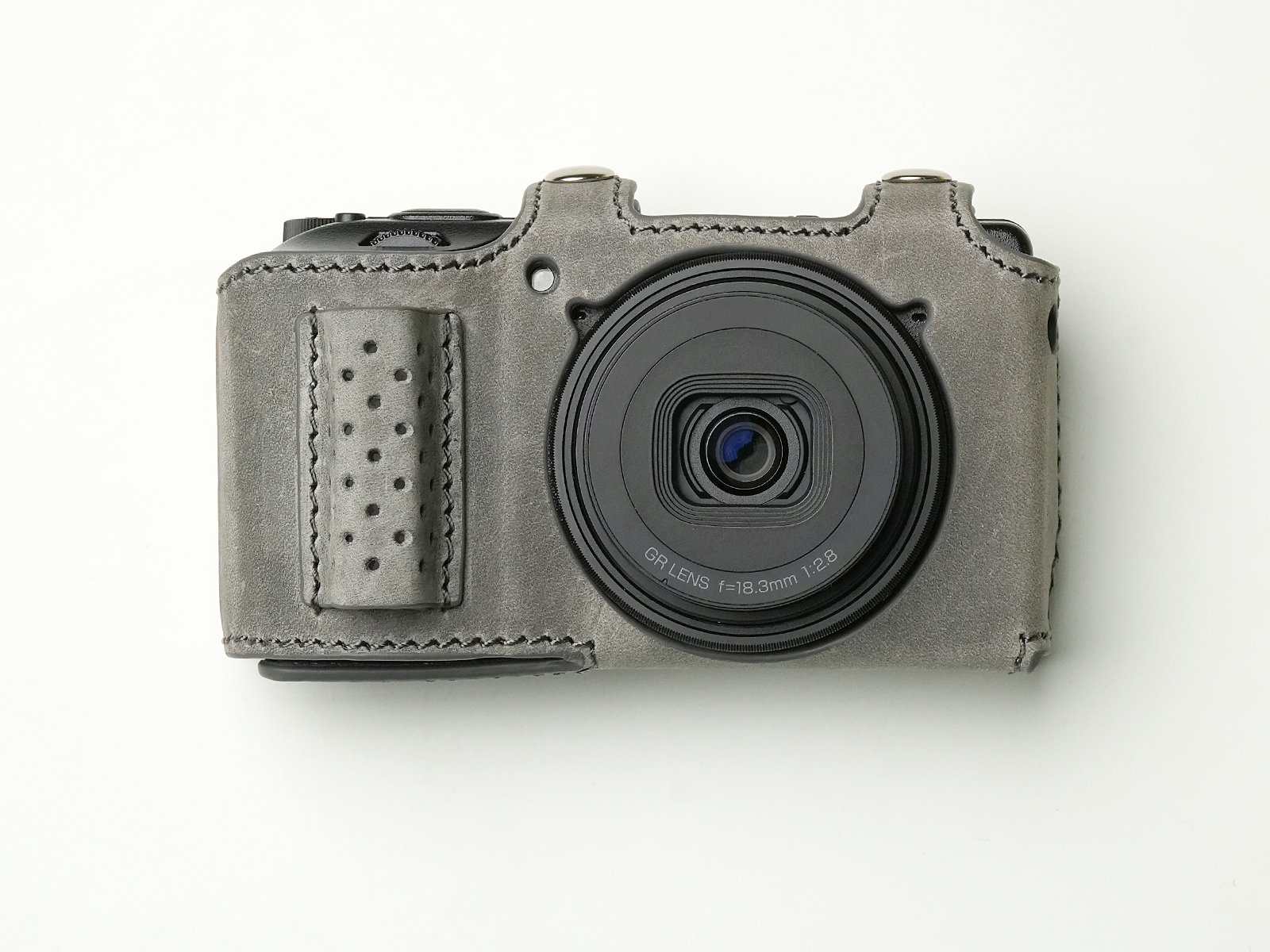 ディープグレー