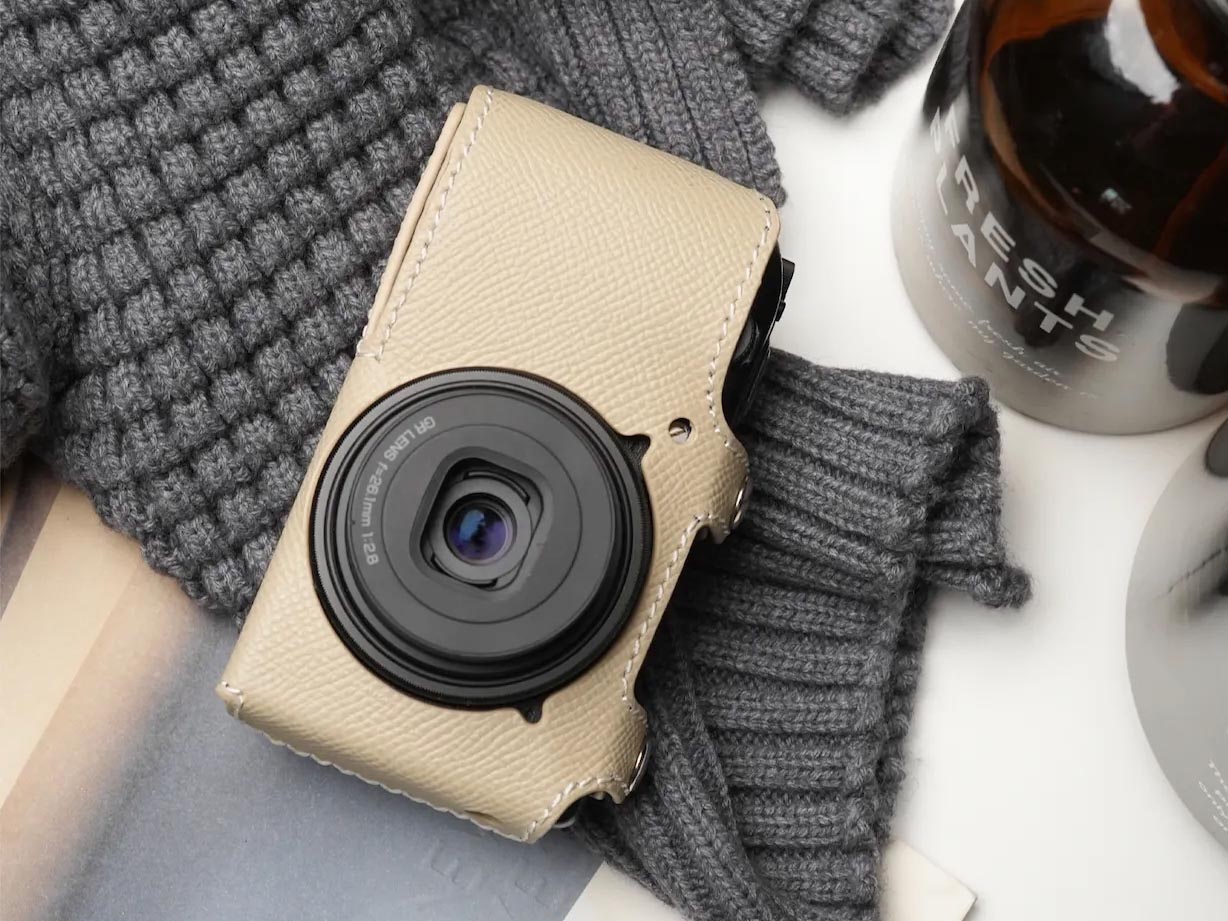 ライトベージュ/W（ホワイトステッチ仕様）