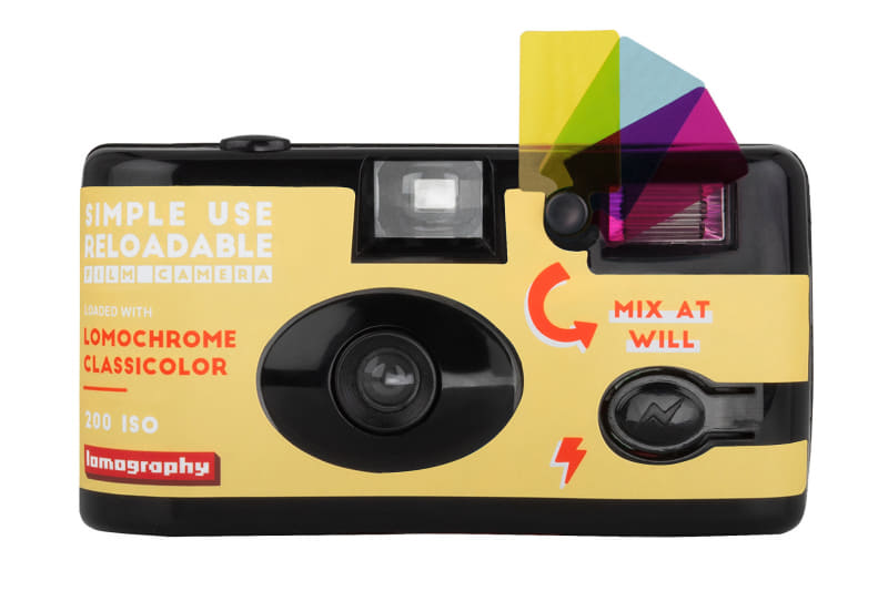 ロモグラフィー、再装填可能なレンズ付きフィルムに「LomoChrome