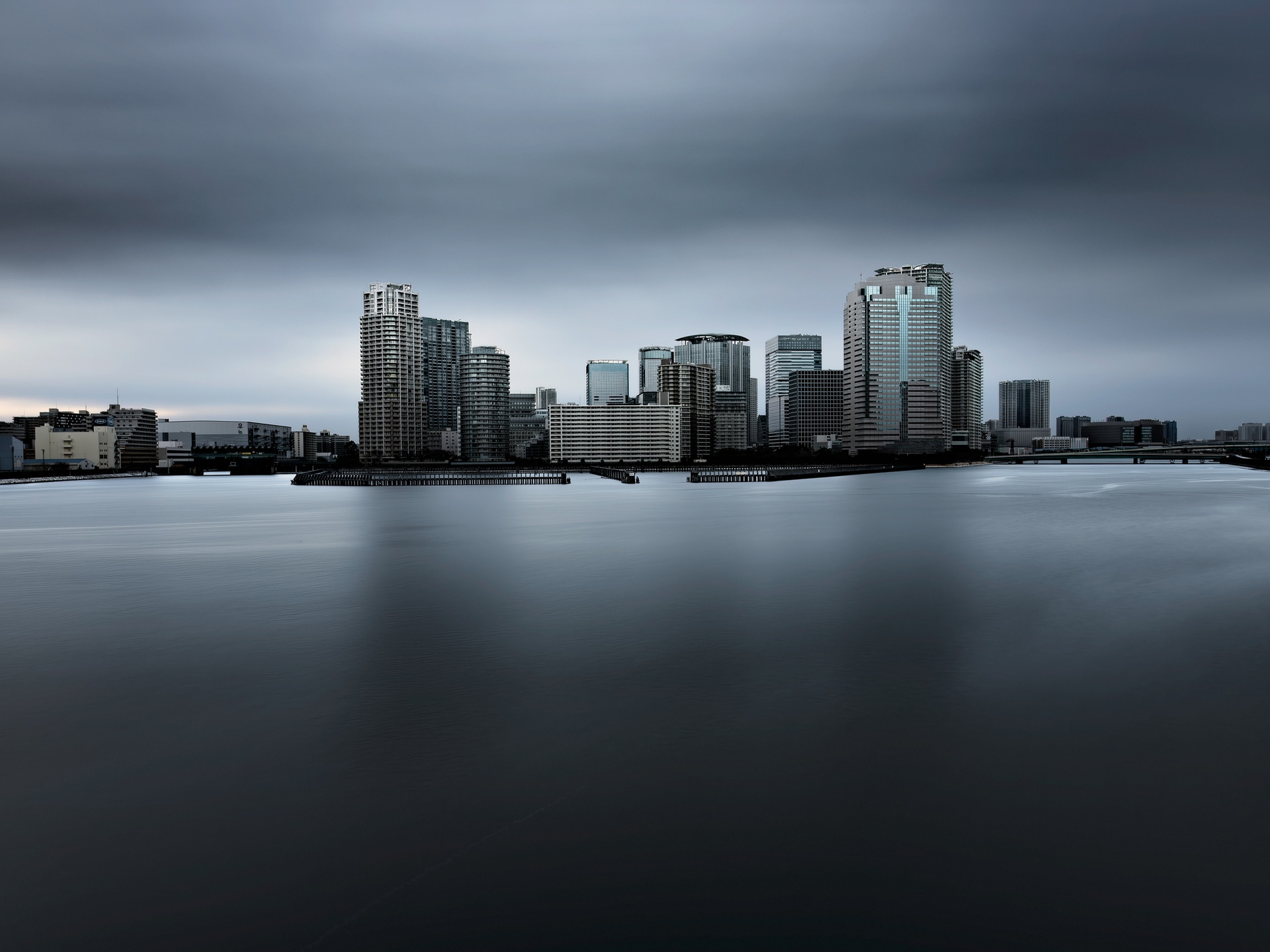 <span class="fnt-85">OMDS OM SYSTEM OM-3／M.ZUIKO DIGITAL ED 12-40mm F2.8 PRO／12mm（24mm相当）／絞り優先AE（F6.3、5秒、±0EV）／ISO 200／WB：オート／NDフィルター／手持ちハイレゾショット（12枚合成）</span>