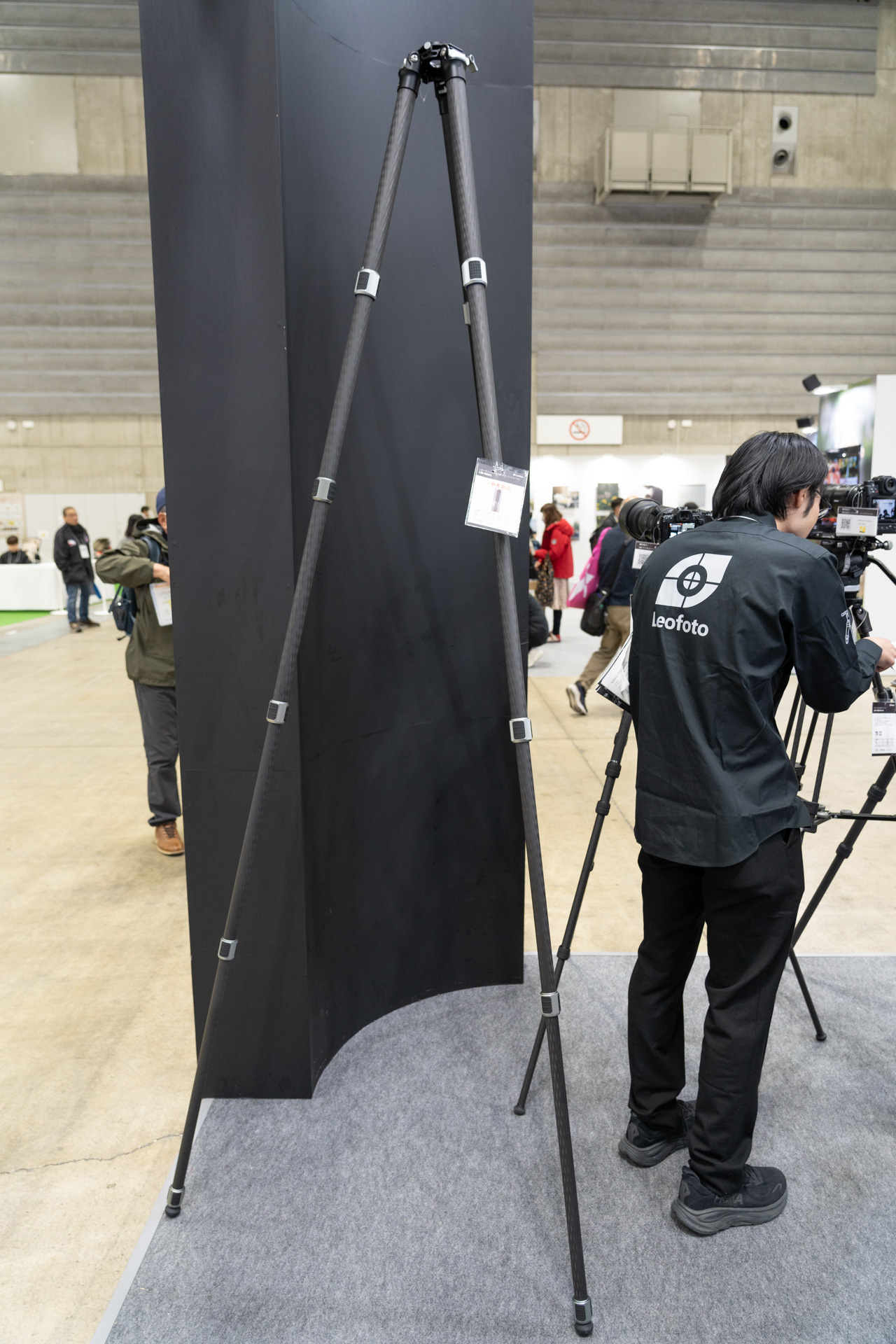 3mに迫る三脚「LM-406CL」